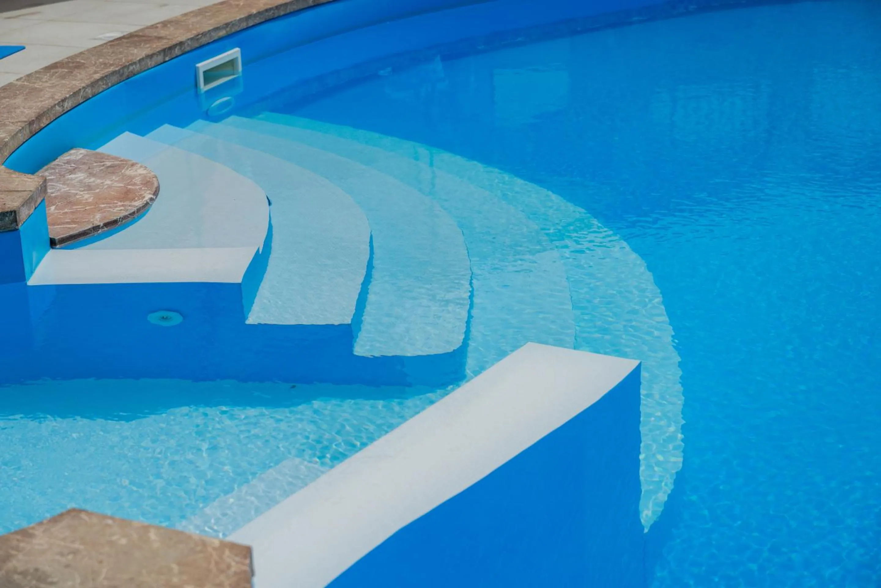Pool view in Casa Pertosa