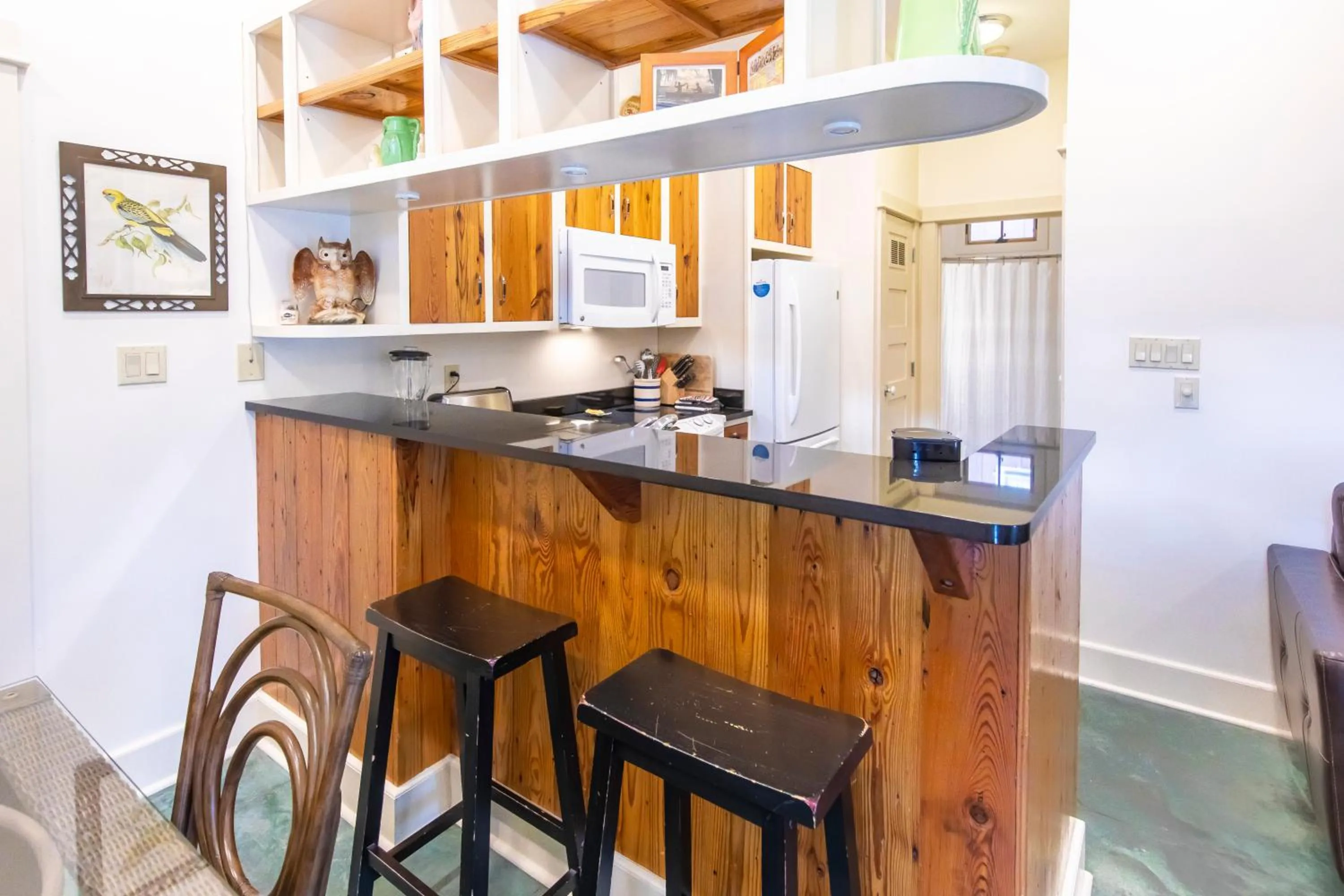 Kitchen or kitchenette in Hibiscus Coffee & Guesthouse
