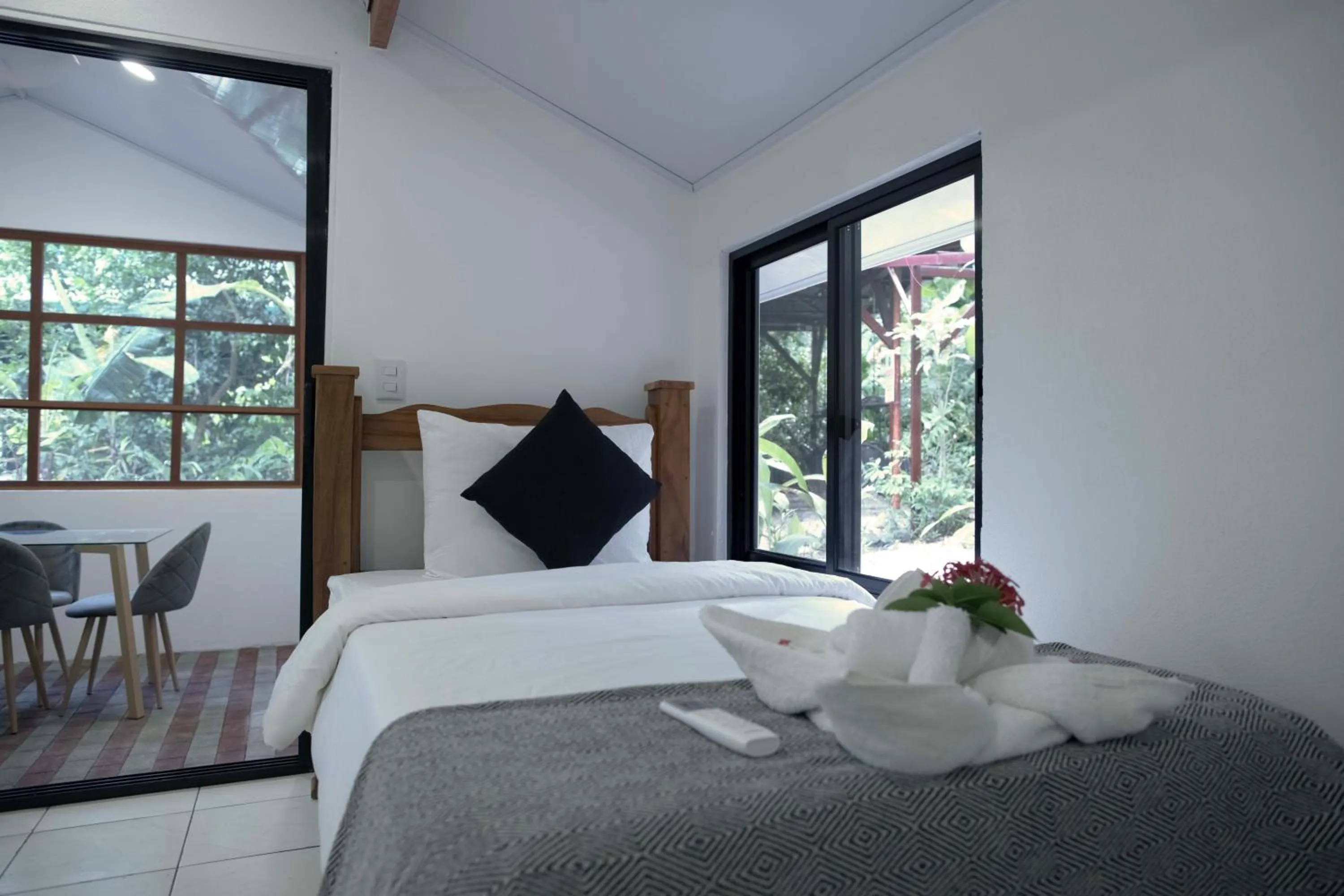 Bed in Jungles Edge Hotel, Jiu Jitsu, Muay Thai Retreat Center