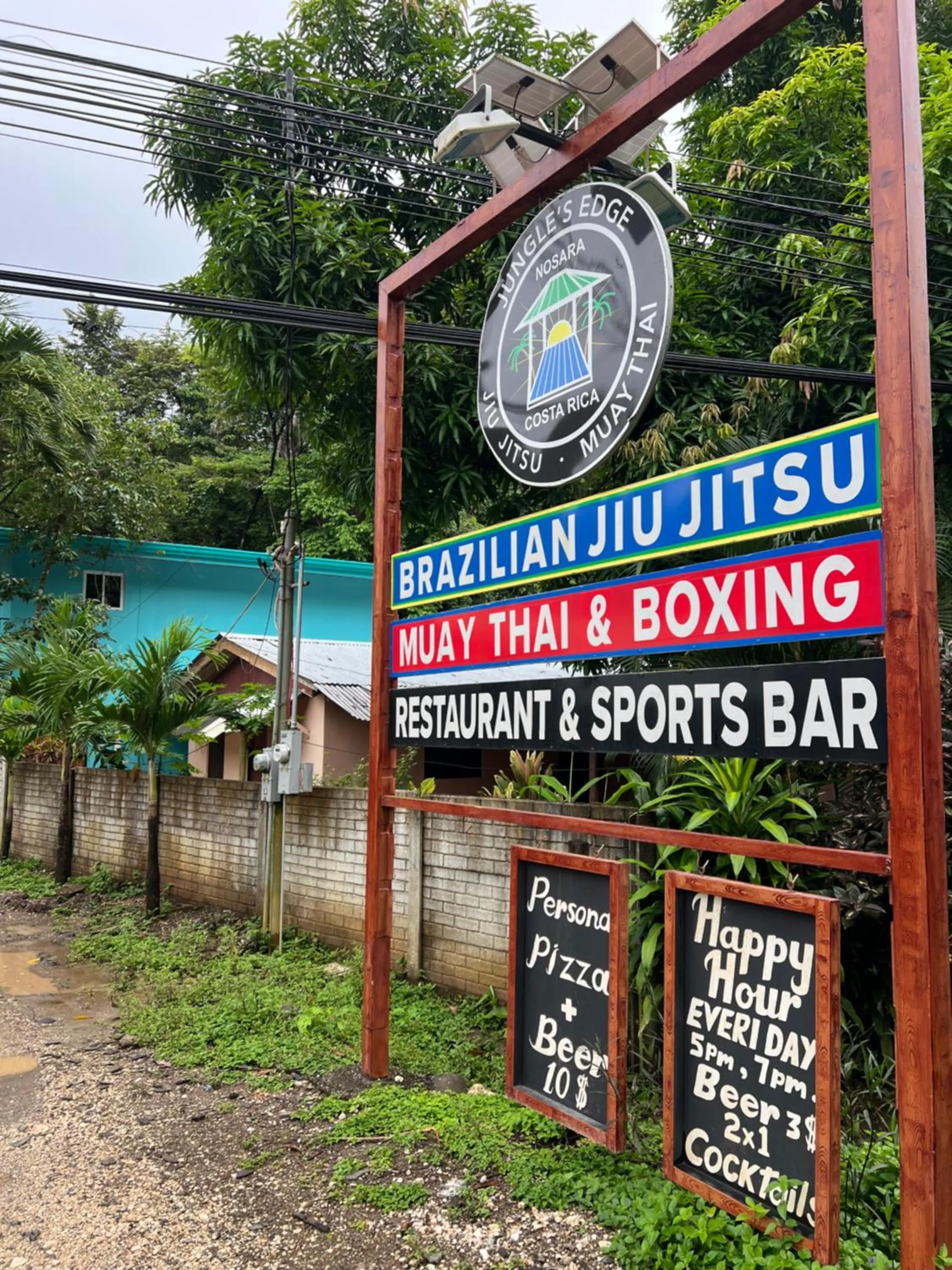 Property building in Jungles Edge Hotel, Jiu Jitsu, Muay Thai Retreat Center