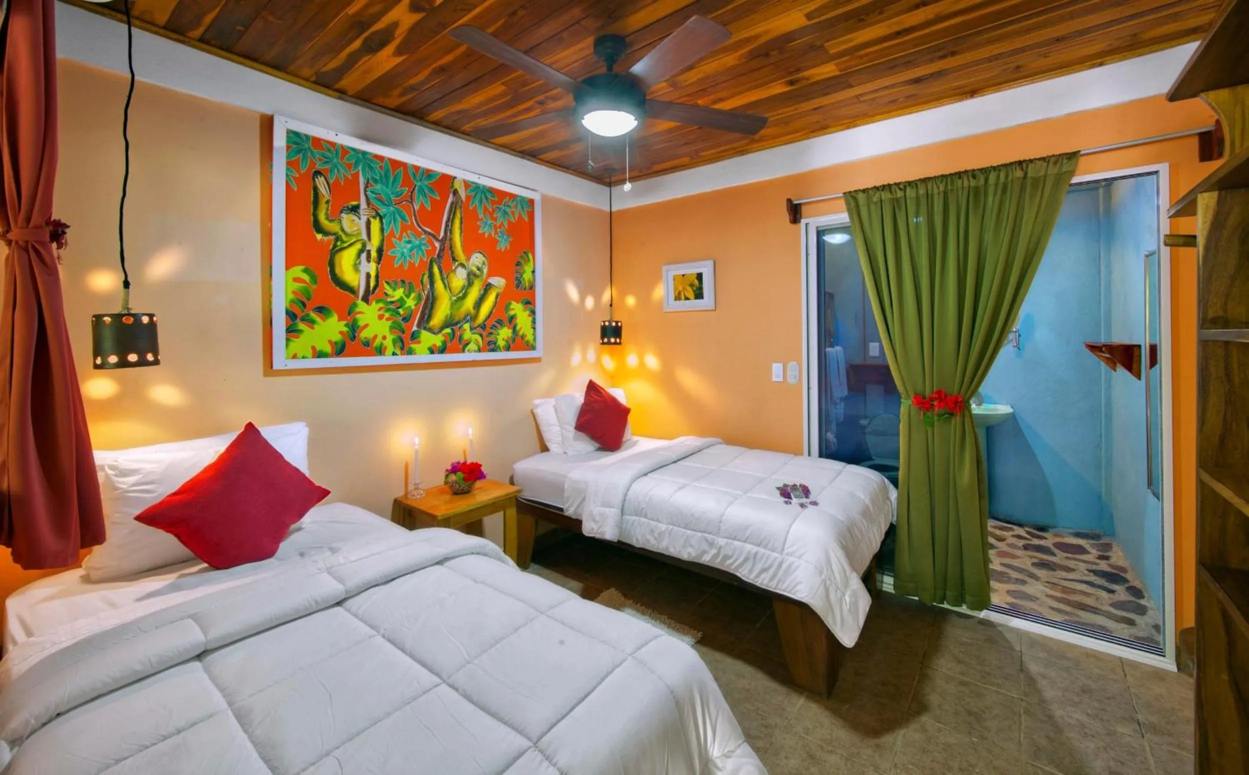 Bedroom, Bed in Jungles Edge Hotel, Jiu Jitsu, Muay Thai Retreat Center