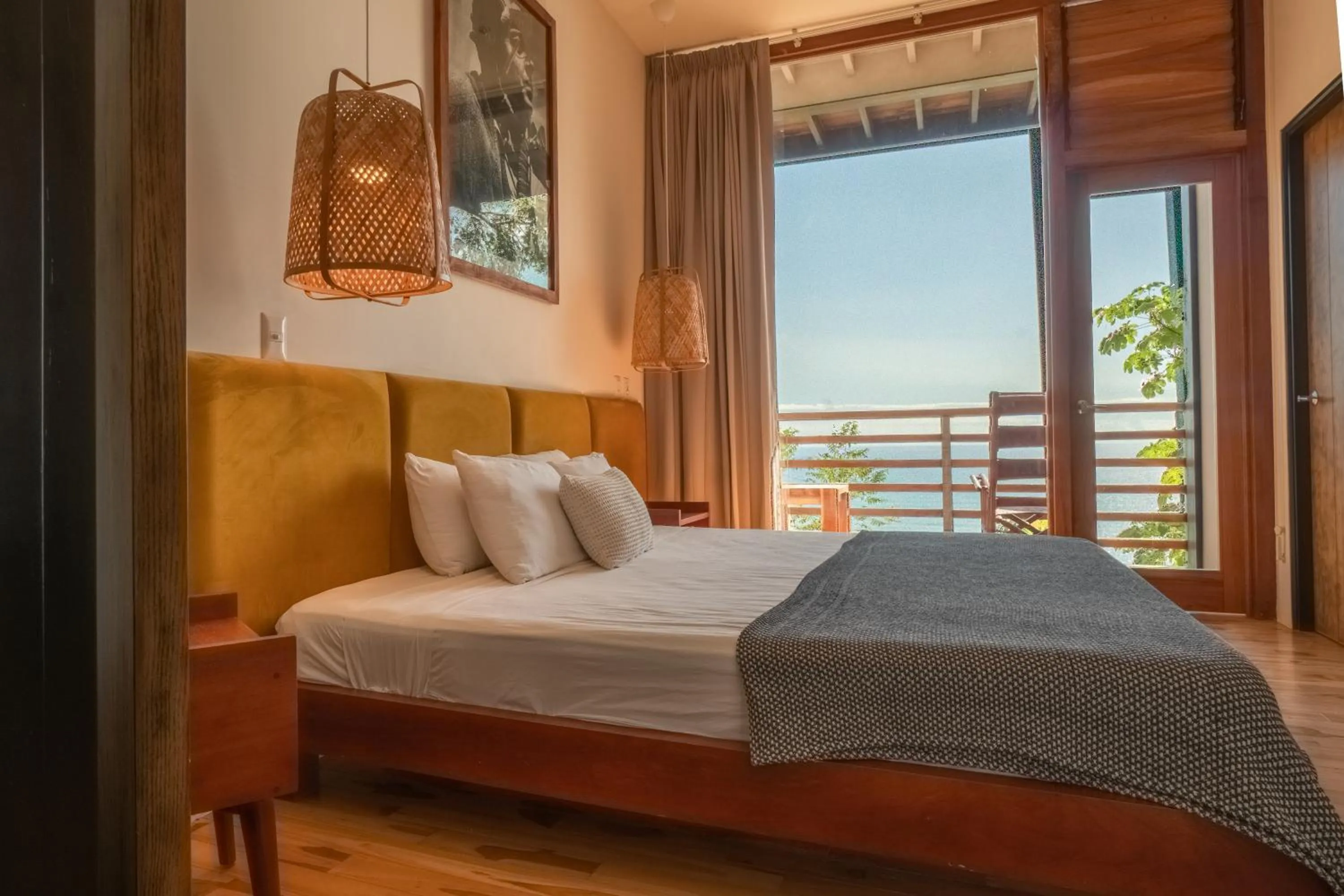 Bed in Outsite Santa Teresa Maramar