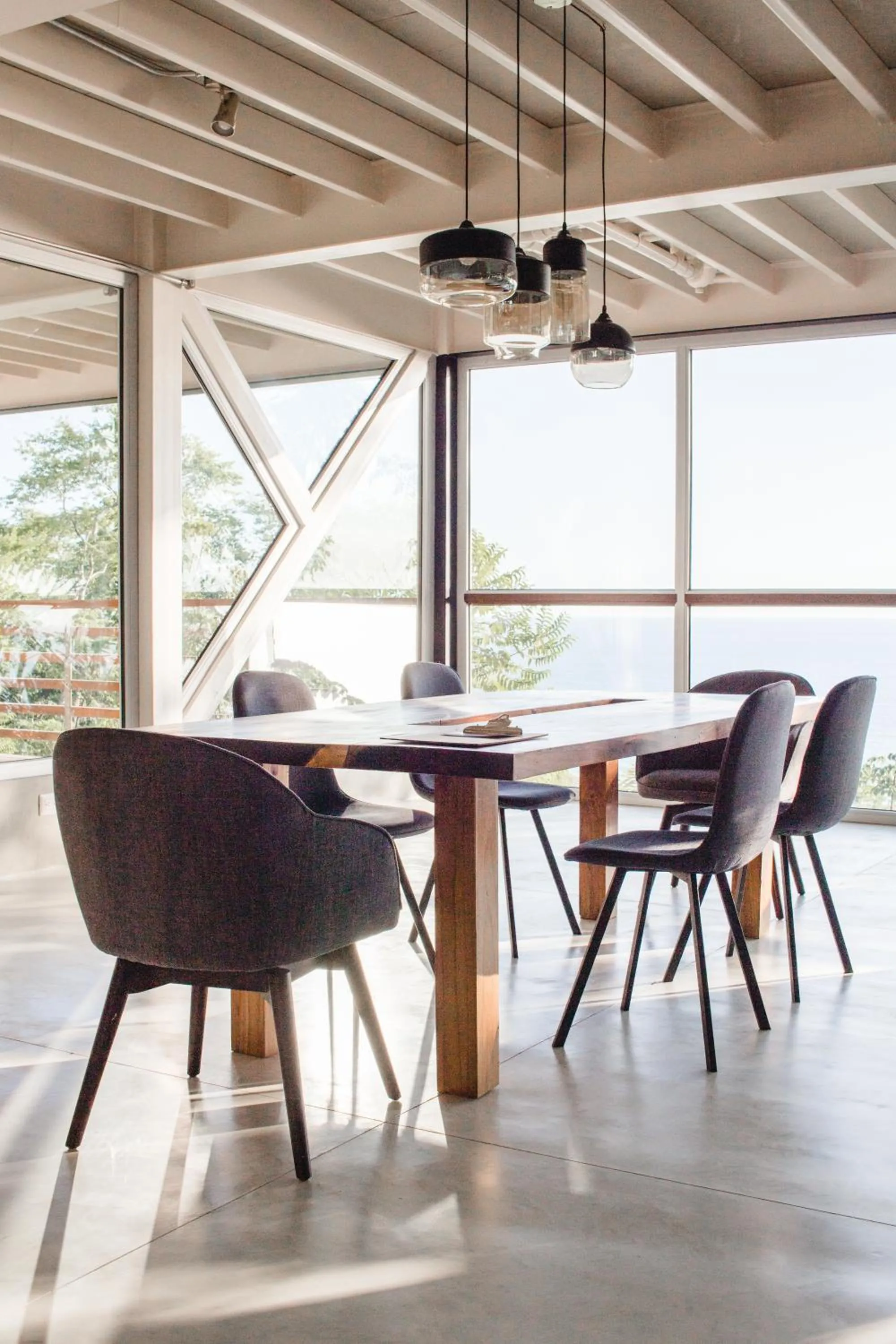 Meeting/conference room in Outsite Santa Teresa Maramar