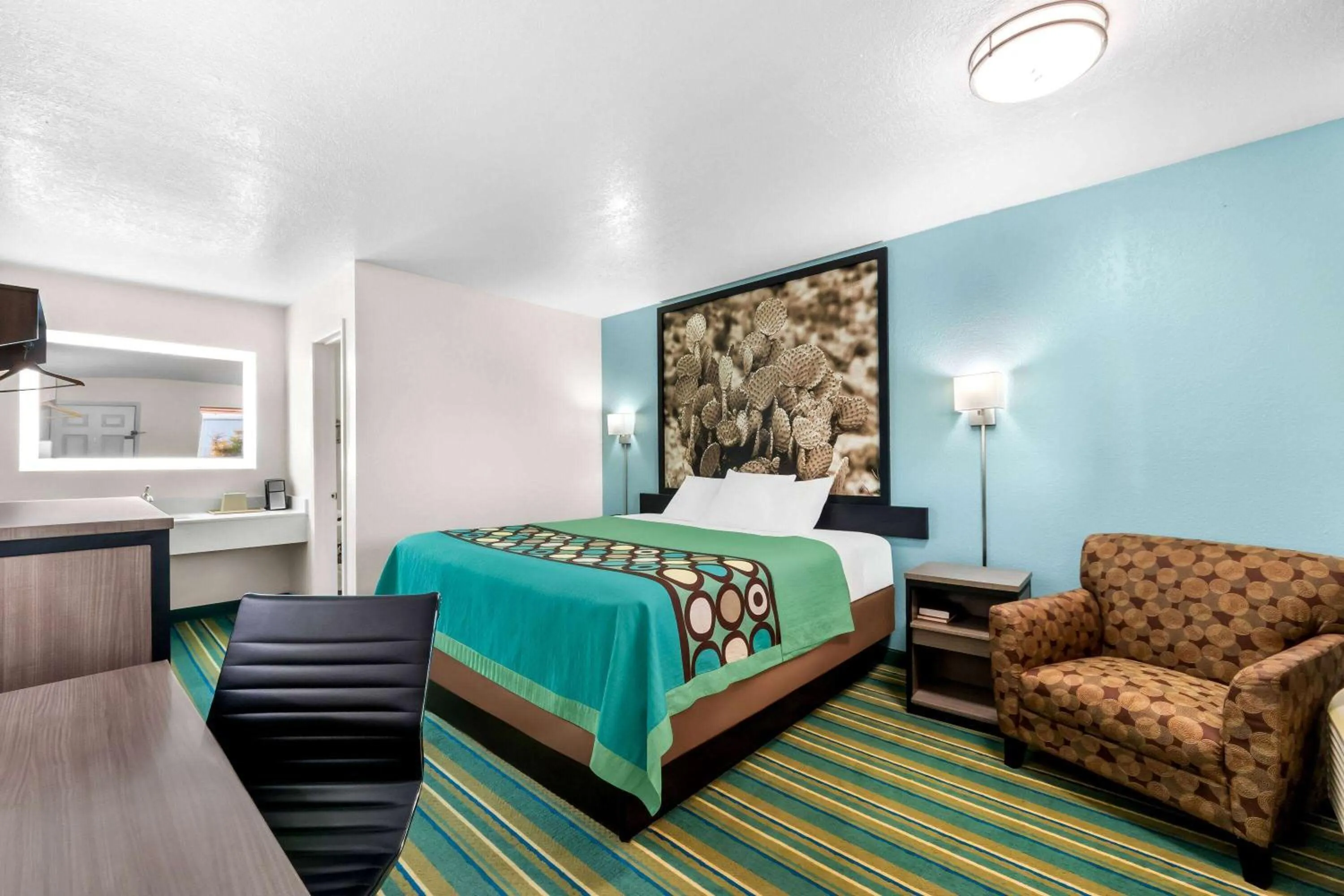 Bed in Super 8 by Wyndham Pleasanton