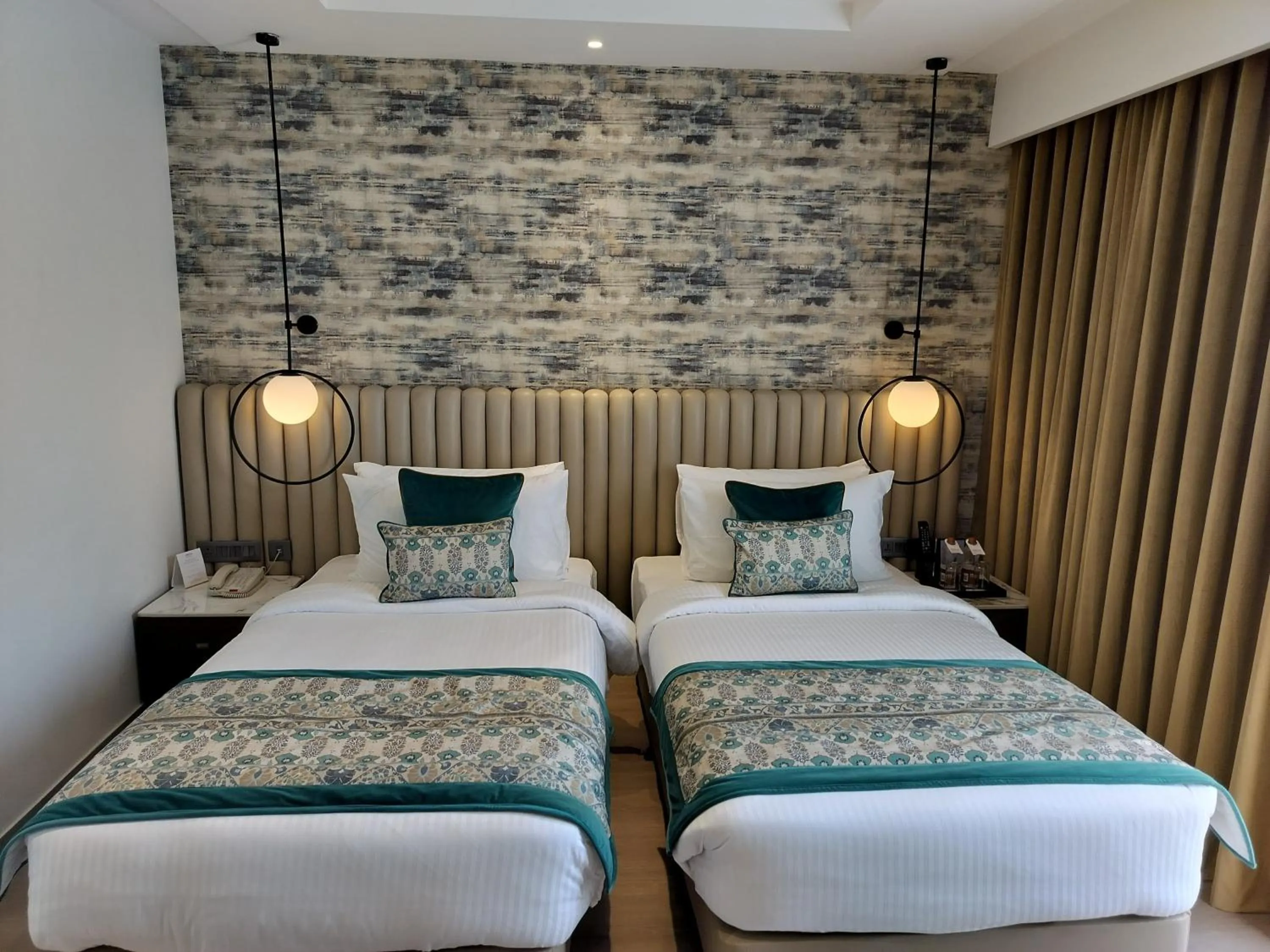 Bedroom, Bed in Fortune Park, Aligarh - Member ITC Hotels' Group
