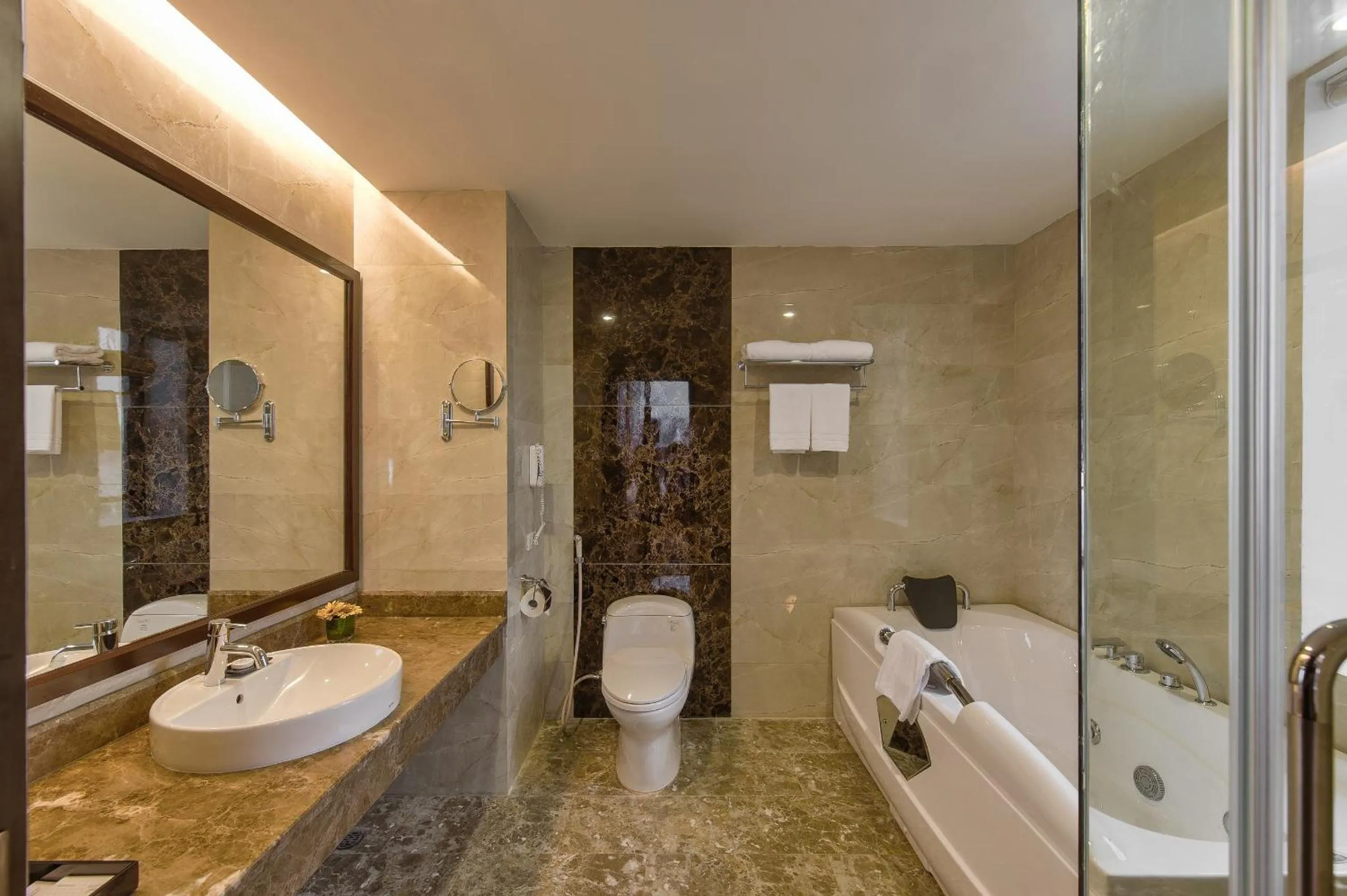 Bathroom in Muong Thanh Holiday Quang Binh Hotel