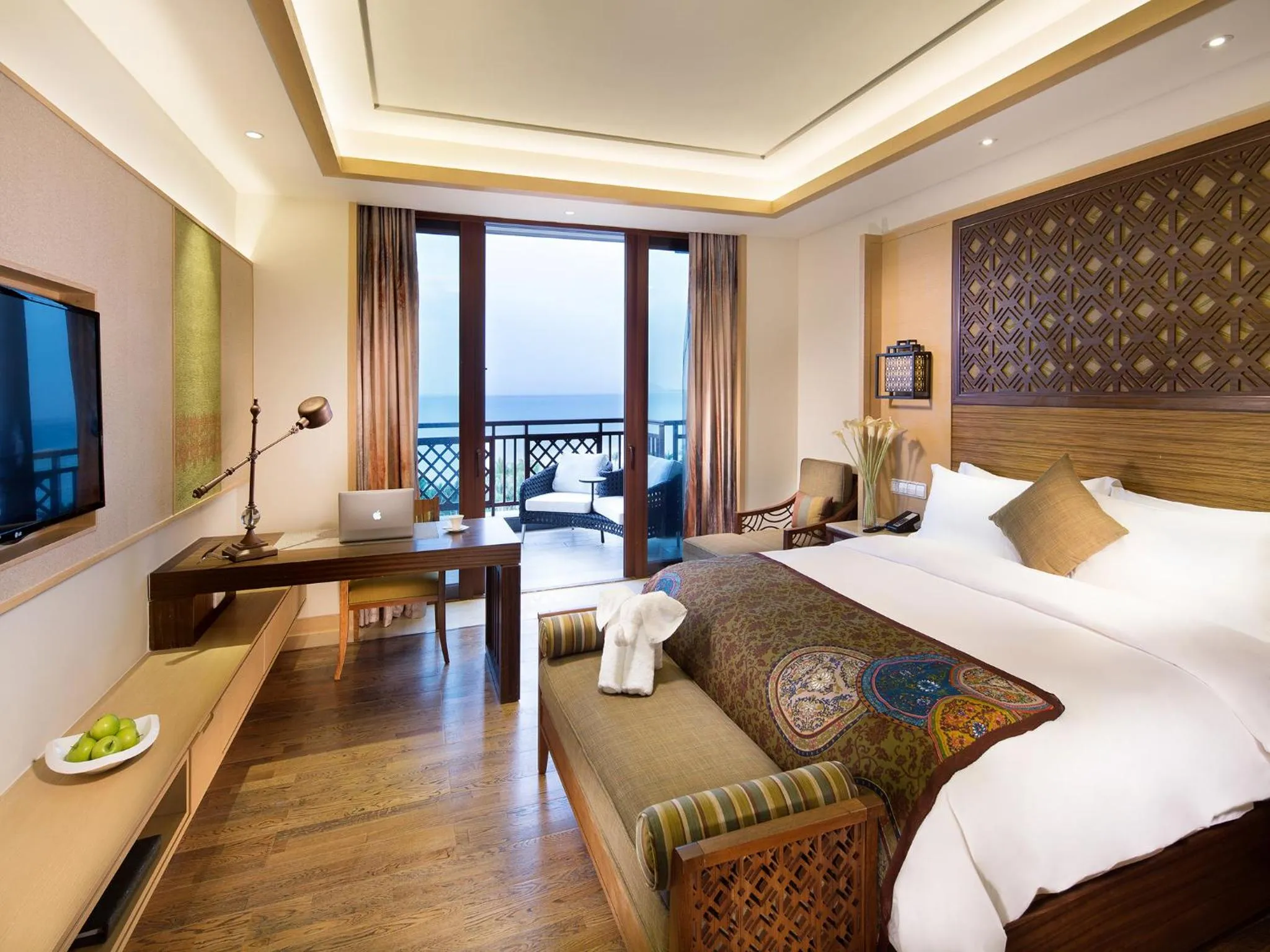 Photo of the whole room, Bed in HNTI·Narada Sanya Bay Resort