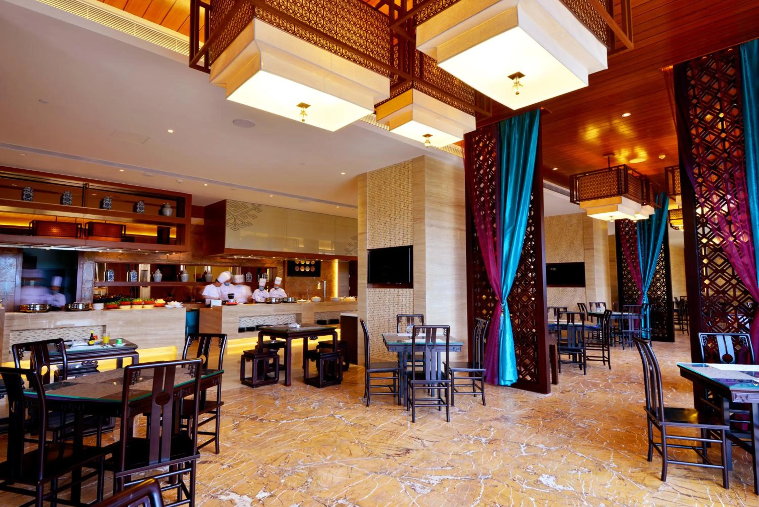 Dining area in HNTI·Narada Sanya Bay Resort