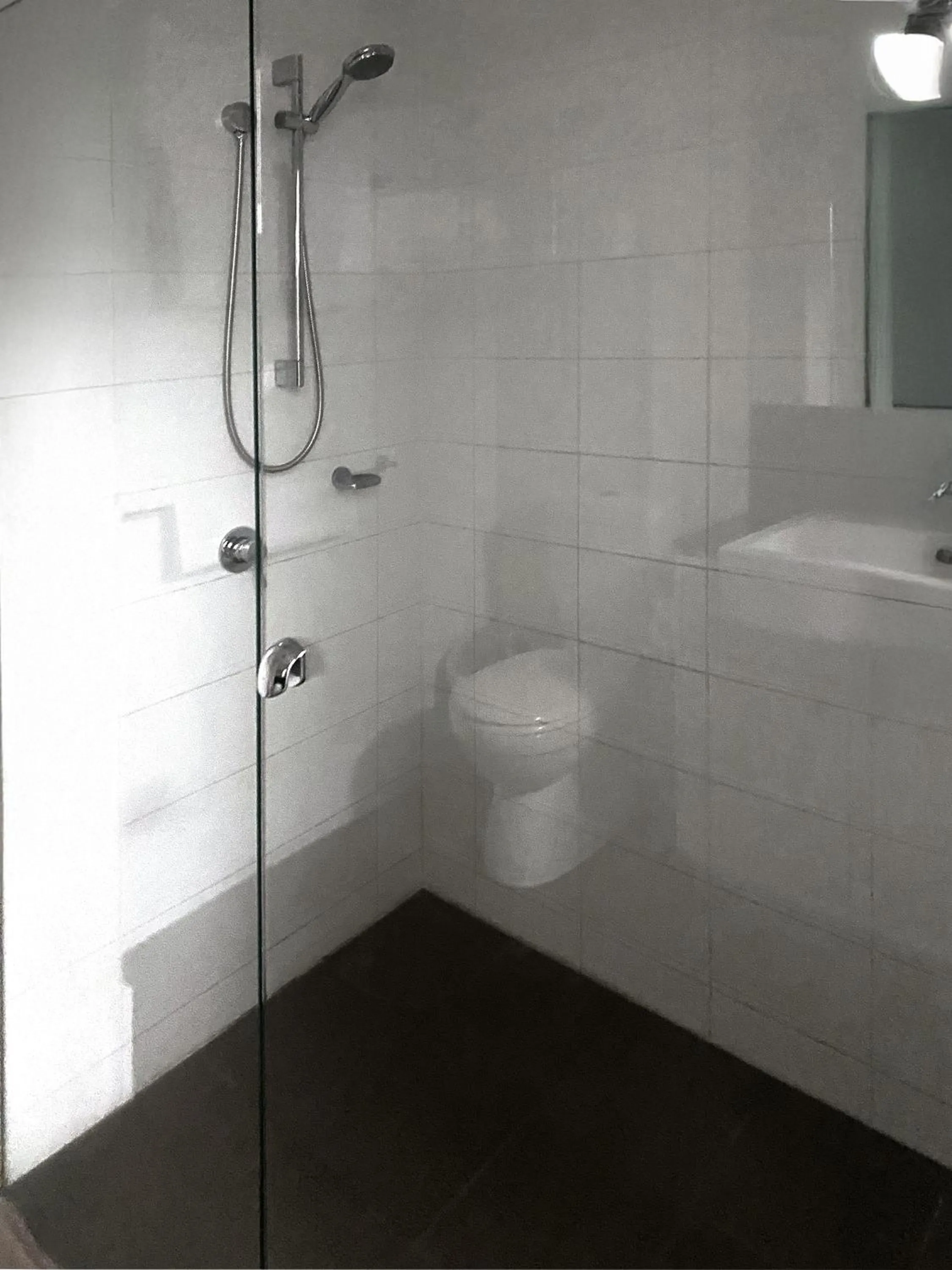 Bathroom in Curtis Central Apartments Official