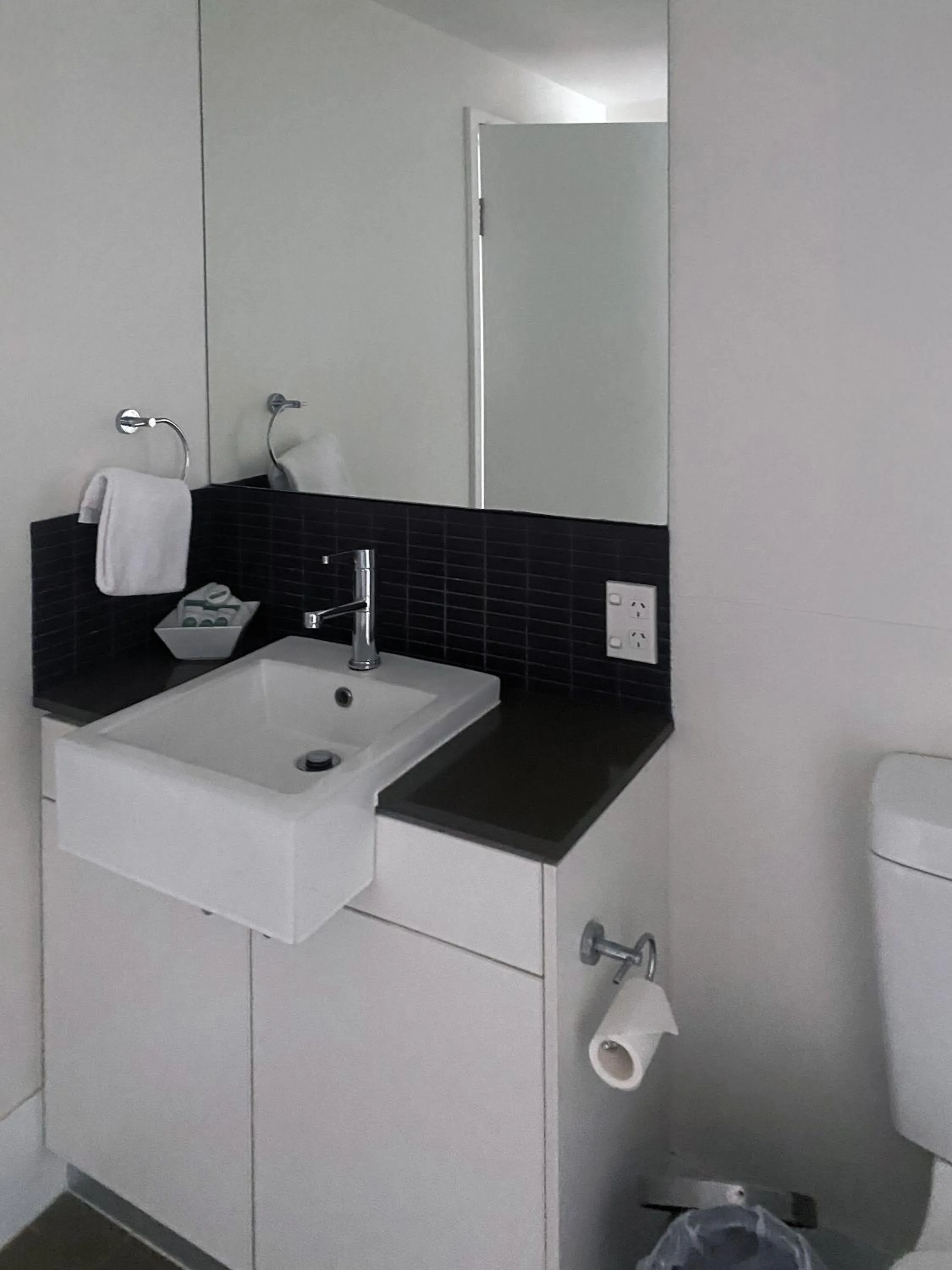 Bathroom in Curtis Central Apartments Official