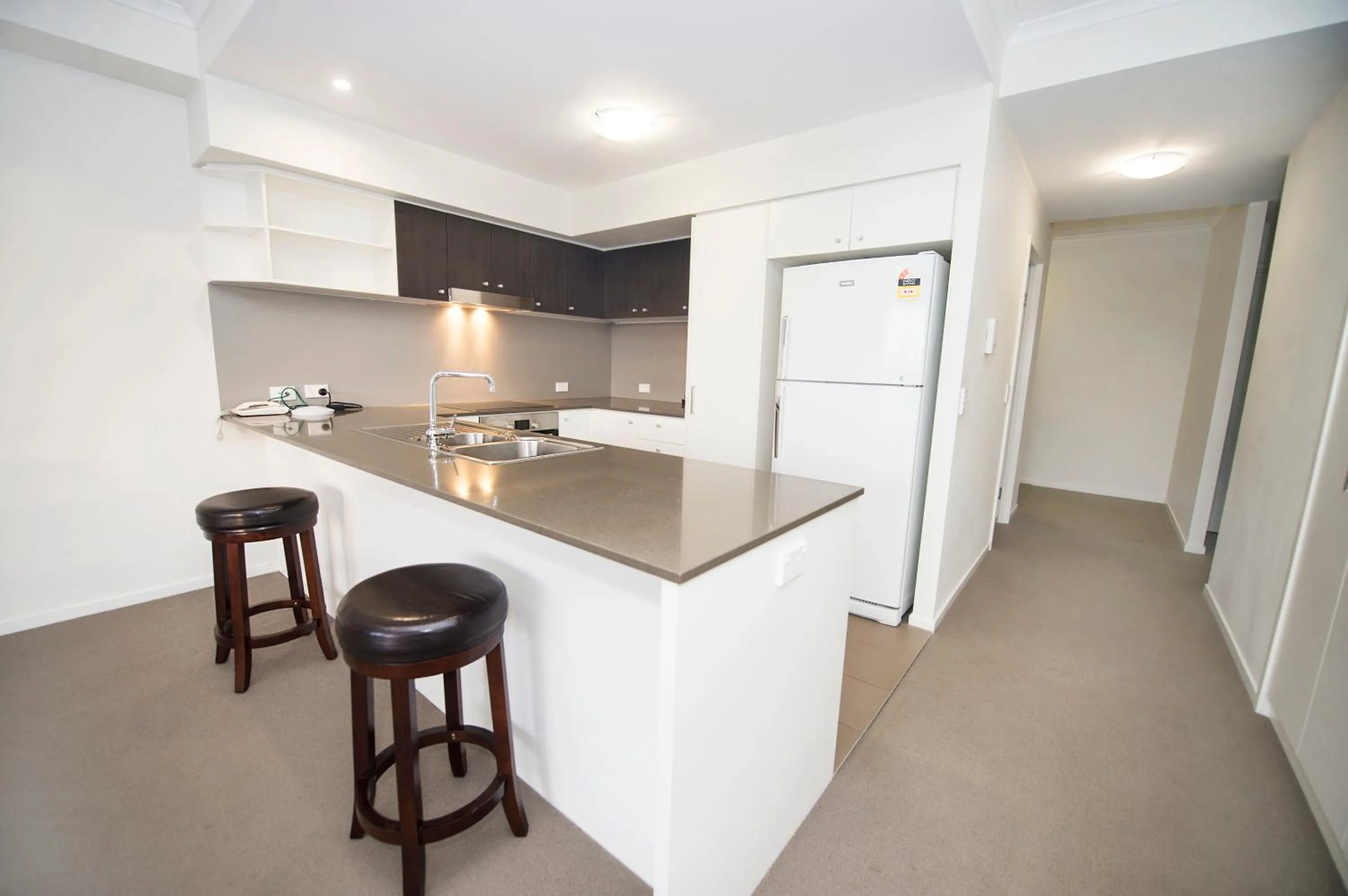 Kitchen or kitchenette in Curtis Central Apartments Official