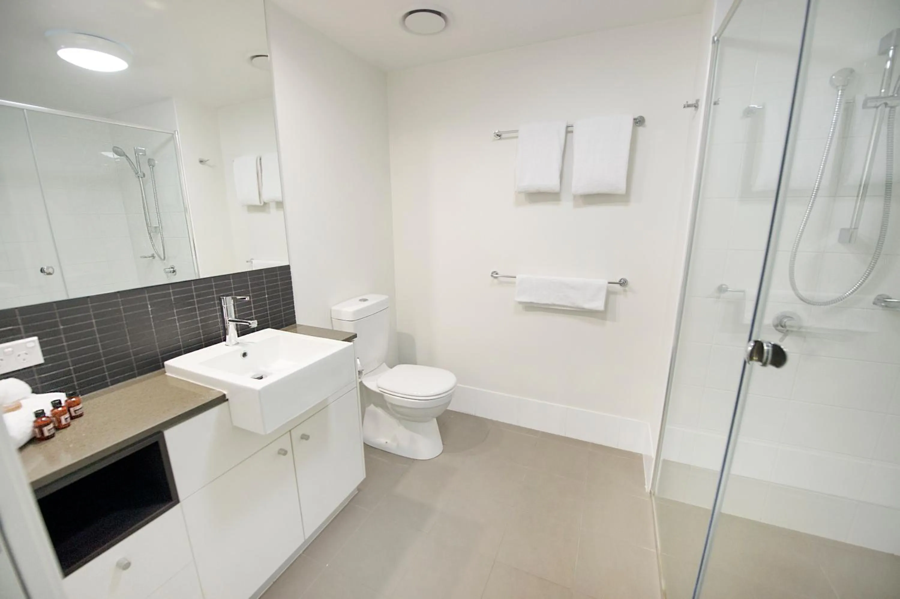 Bathroom in Curtis Central Apartments Official