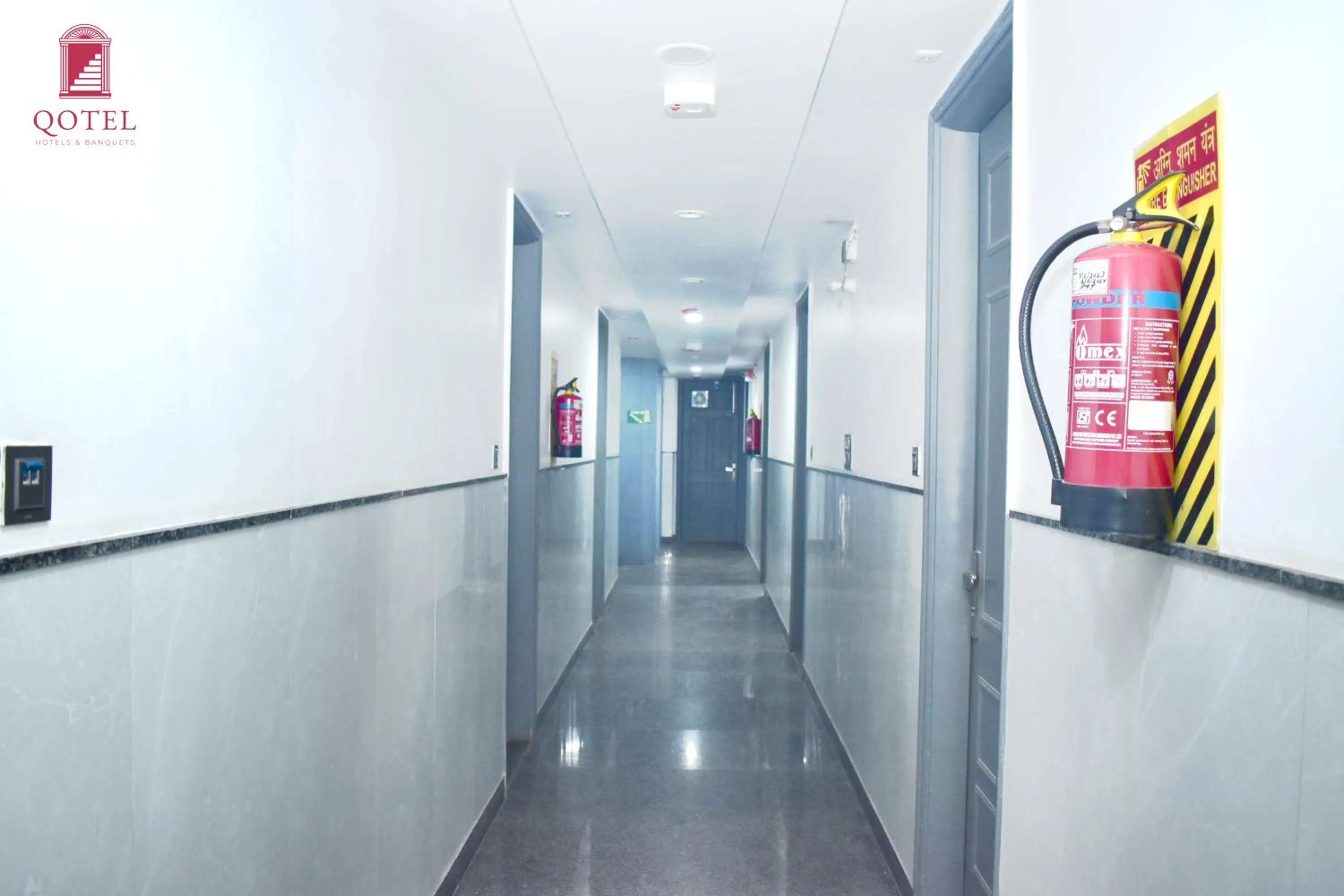 Text overlay in Qotel Hotel Rama Rohini Sector-24 Couple Friendly