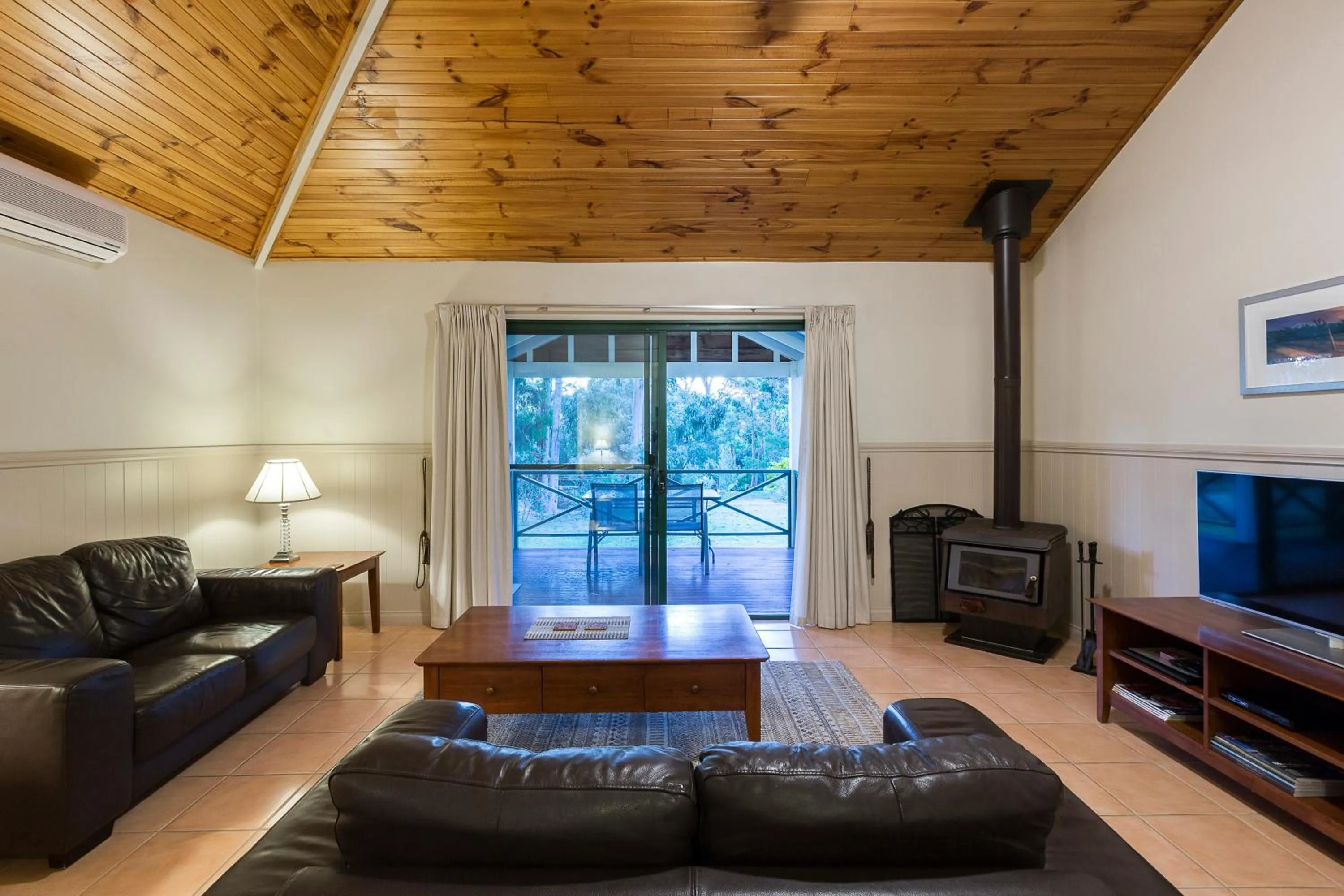 Living room in Bushy Lake Chalets