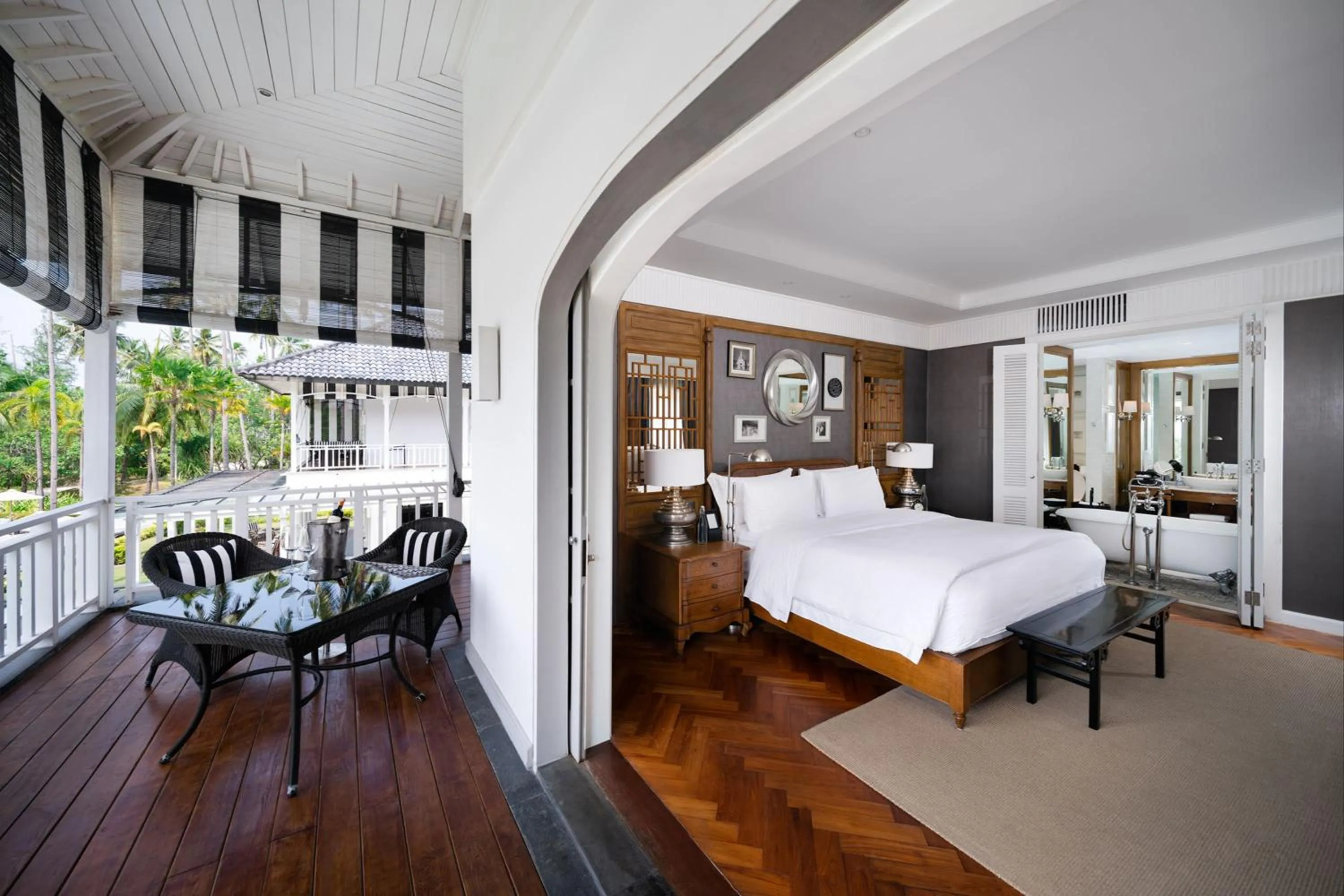 Balcony/Terrace, Bed in The Sanchaya