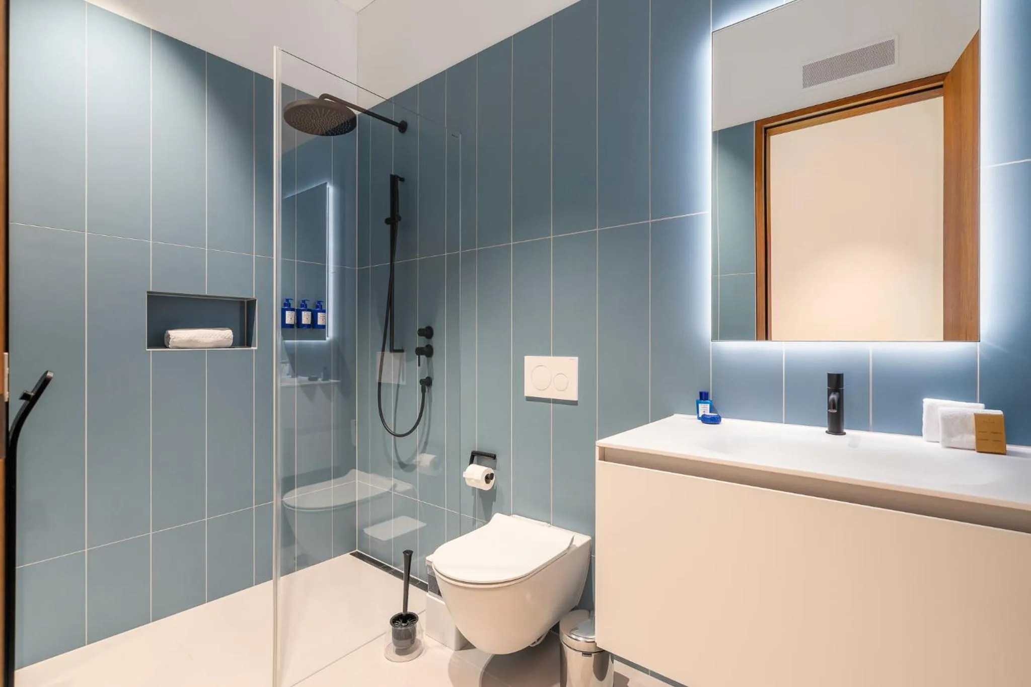 Shower in Swiss Hotel Apartments - Engelberg