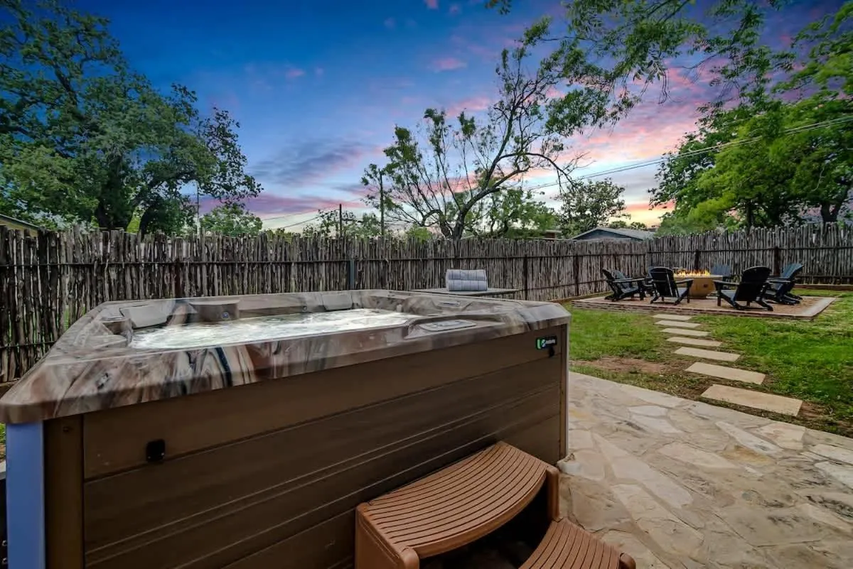 Bathroom in Backyard Oasis w/Pool, Hot-Tub, Grill & Fire Pit!