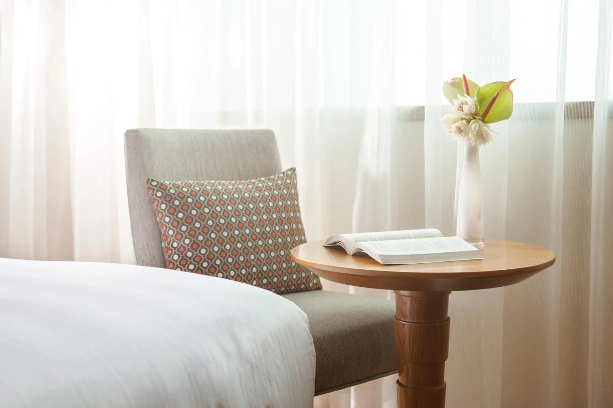 Living room, Bed in LOTTE CITY HOTEL Guro