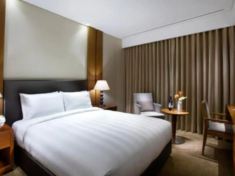 Bed in LOTTE CITY HOTEL Guro