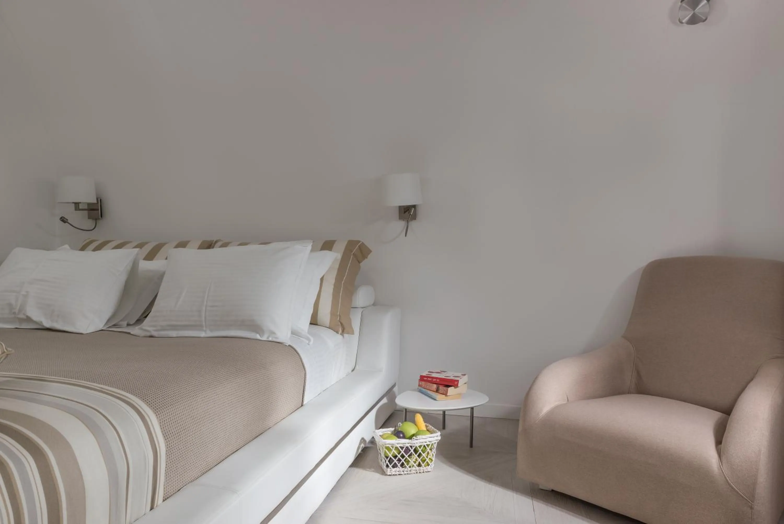 Bed in Elite Luxury Suites