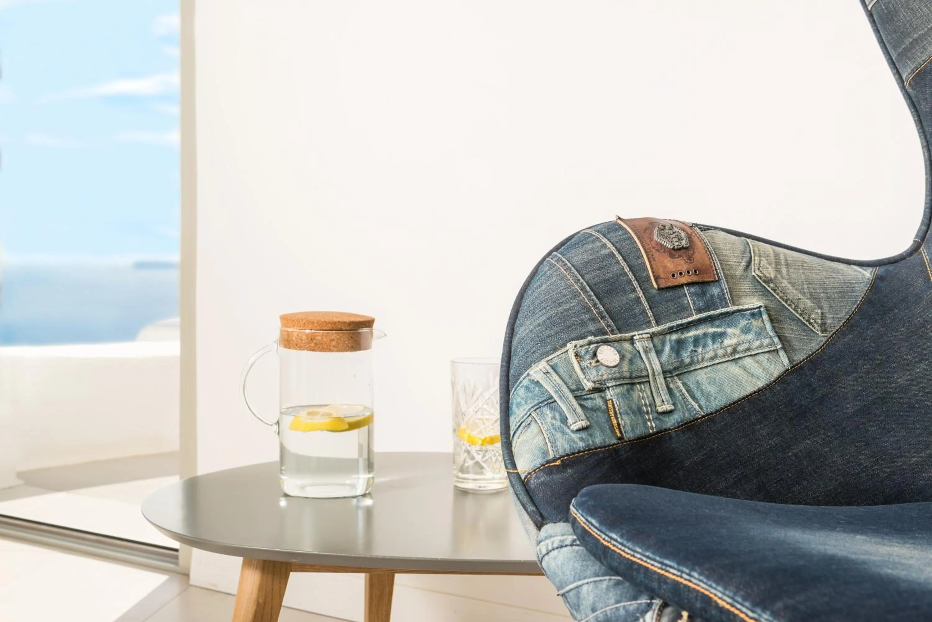 Seating area in Elite Luxury Suites