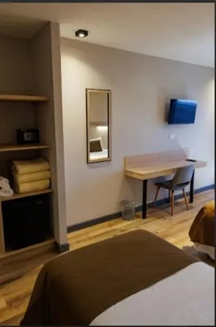 Bed in Fuente Mayor Hotel Terminal