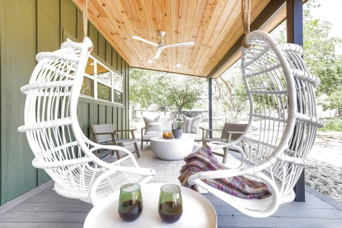 Patio in Koselig Hus with Cowboy Pool & Outdoor Shower