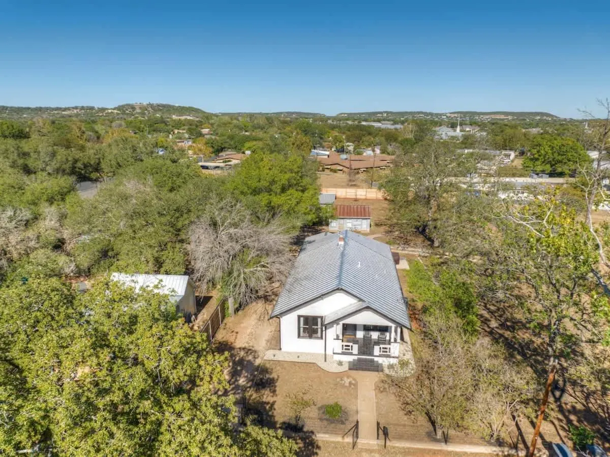 Property building in Brand New Private Pool and Hot-Tub Near Main!