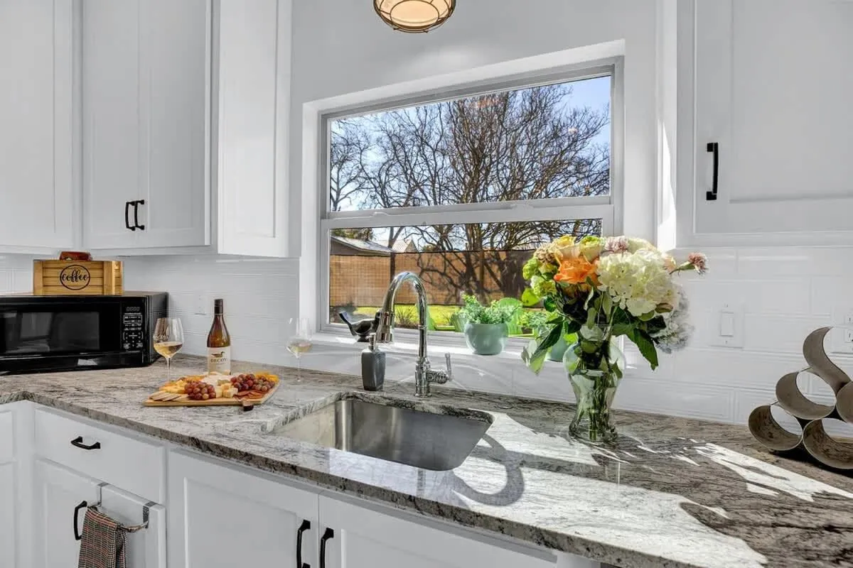 Kitchen or kitchenette in New! Luxurious Home with Wine Cellar & Firepit!