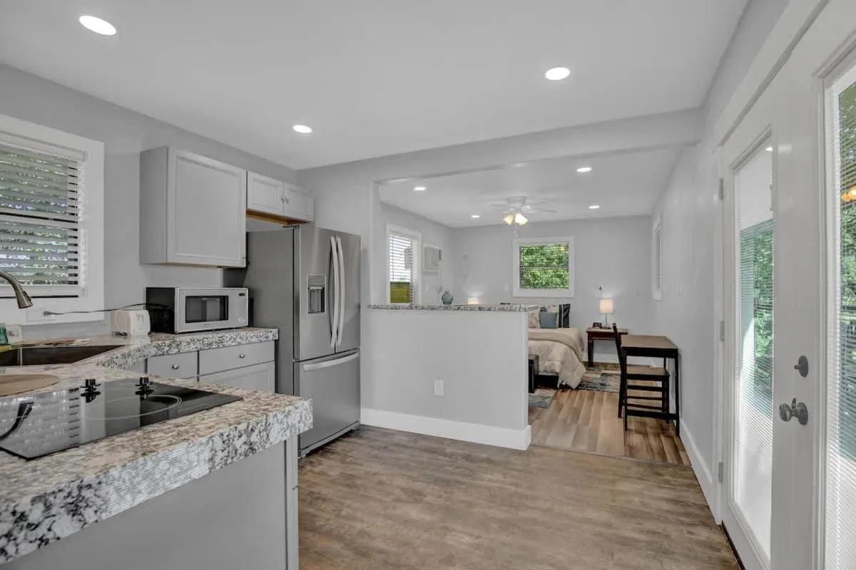 Kitchen or kitchenette in Grey Haus Casita-Peaceful Hill Country Views!