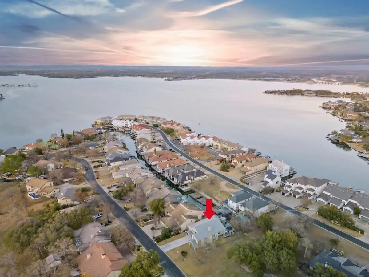 Property building in Luxury on Lake LBJ with Hot Tub Firepit & Boat Slip