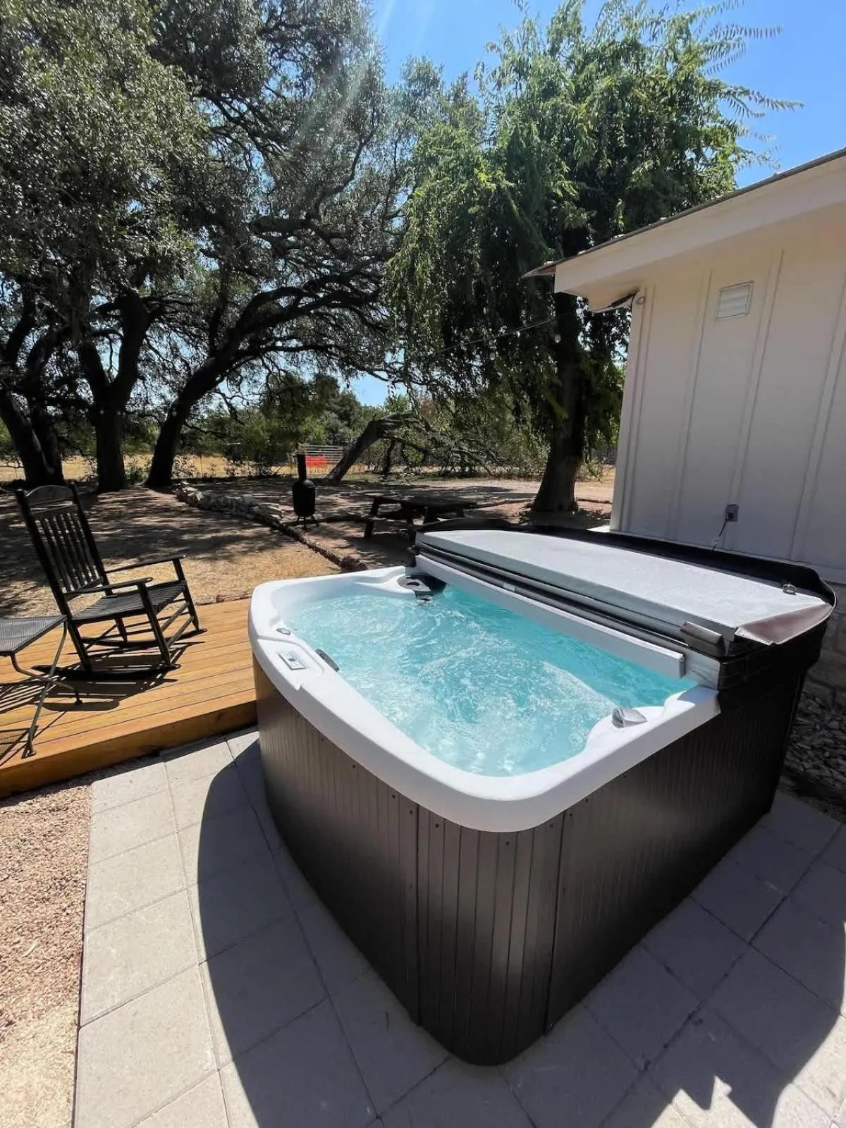 Day in Olive St Ranch with HotTub-Grill and Party Barn