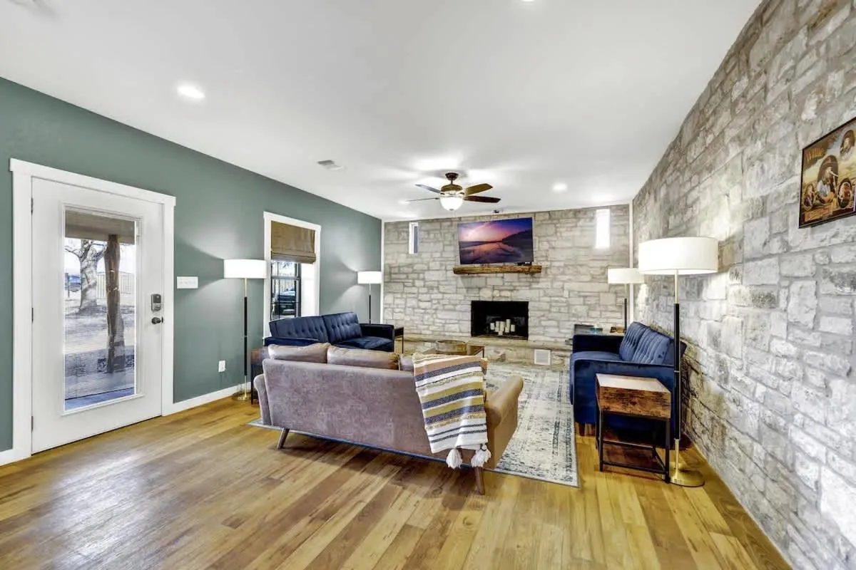 TV and multimedia in Olive St Ranch with HotTub-Grill and Party Barn