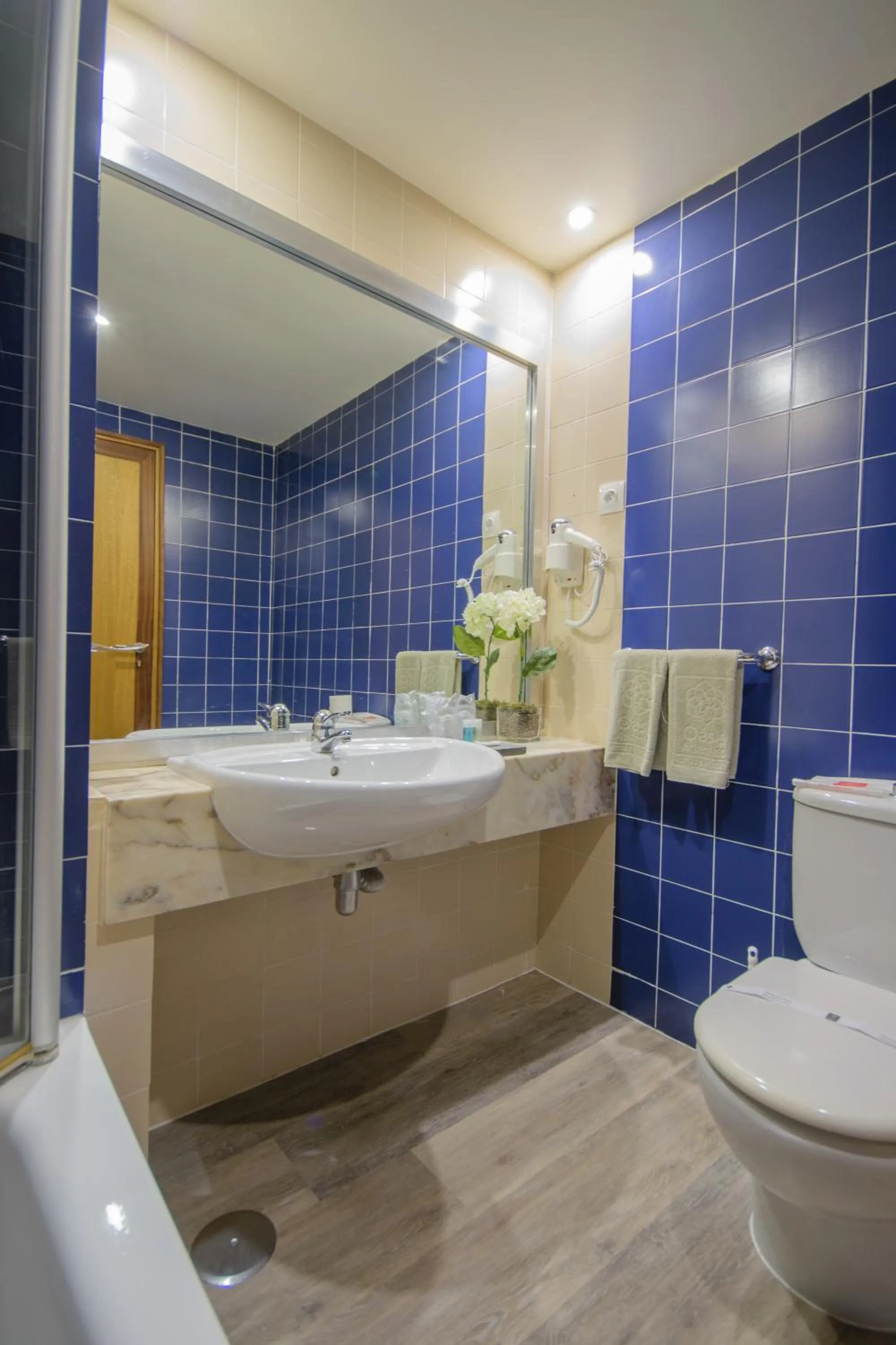 Toilet in Oasis Belorizonte