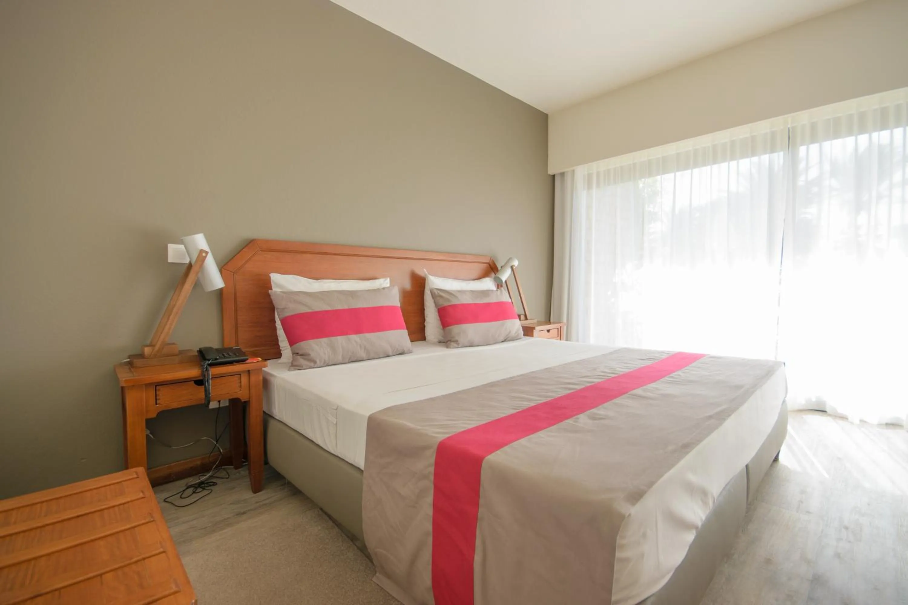 Photo of the whole room, Bed in Oasis Belorizonte