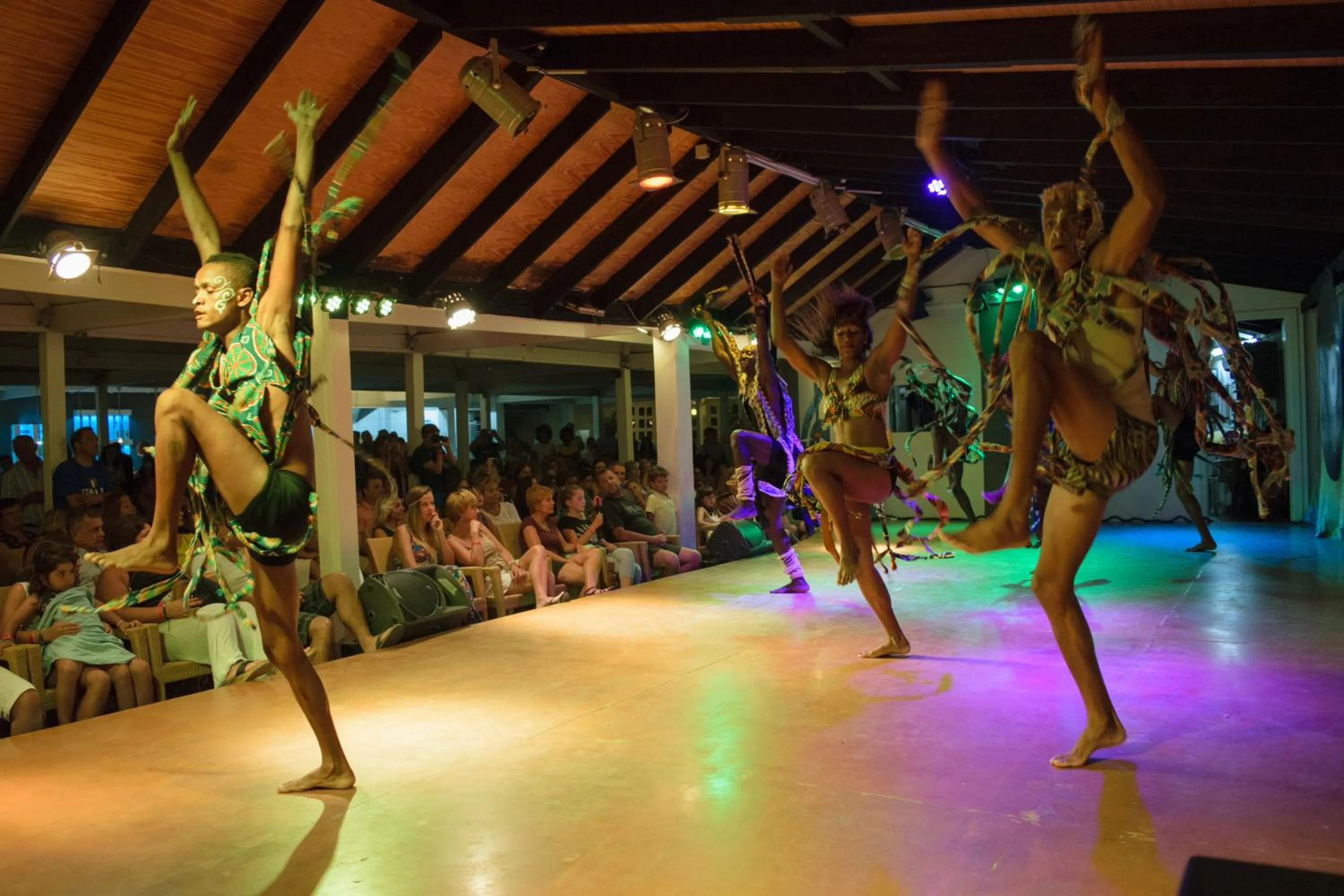 Entertainment in Oasis Belorizonte
