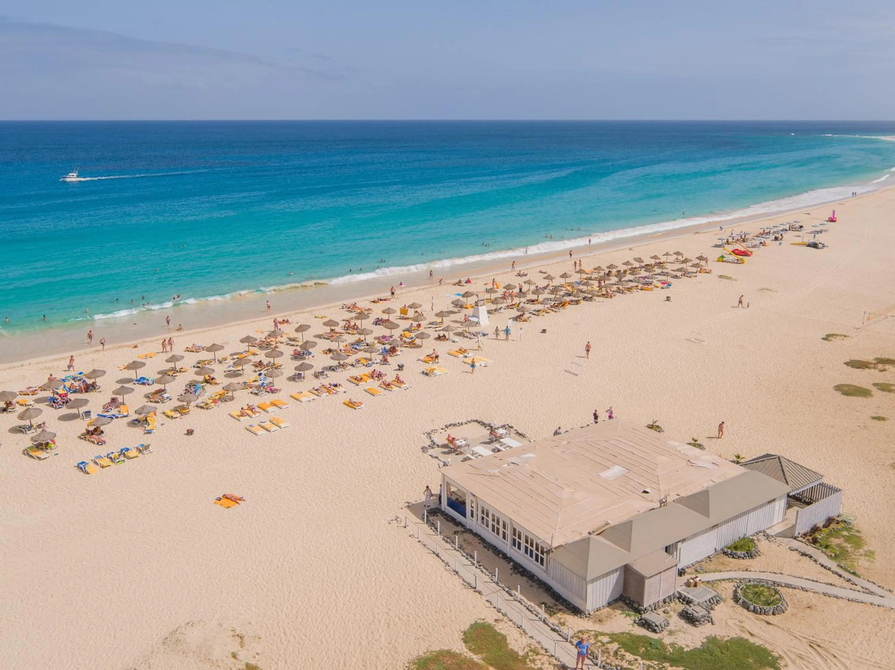 Beach in Oasis Belorizonte
