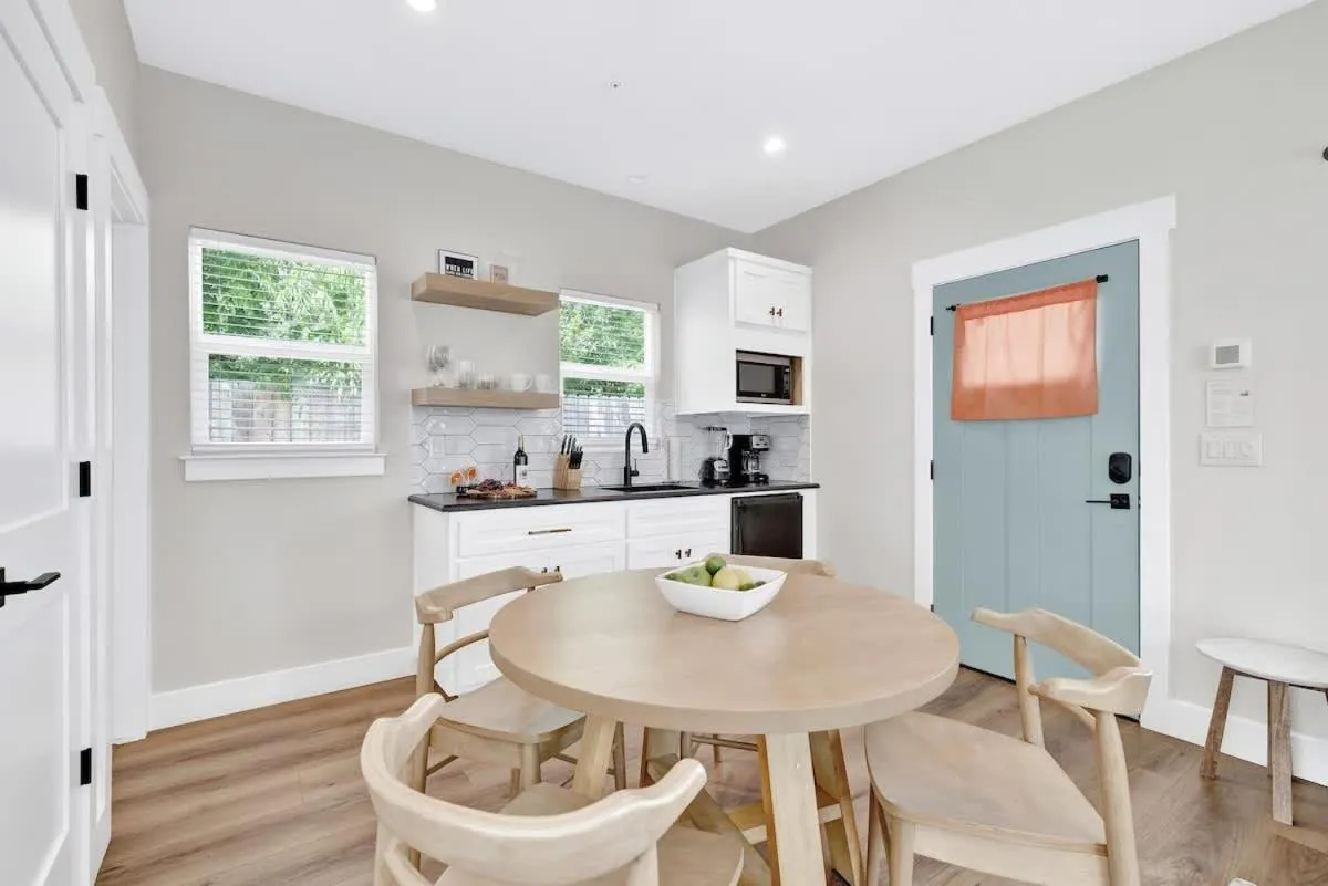 Coffee/tea facilities in The Grove-C with Hot Tub - Walk to Main Street