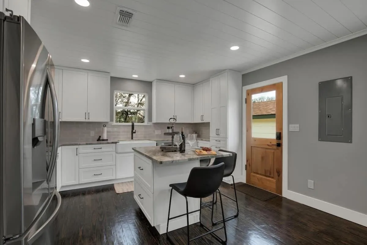 Kitchen or kitchenette in Upscale Home with Pool and FirePit - Close to Mercer St!