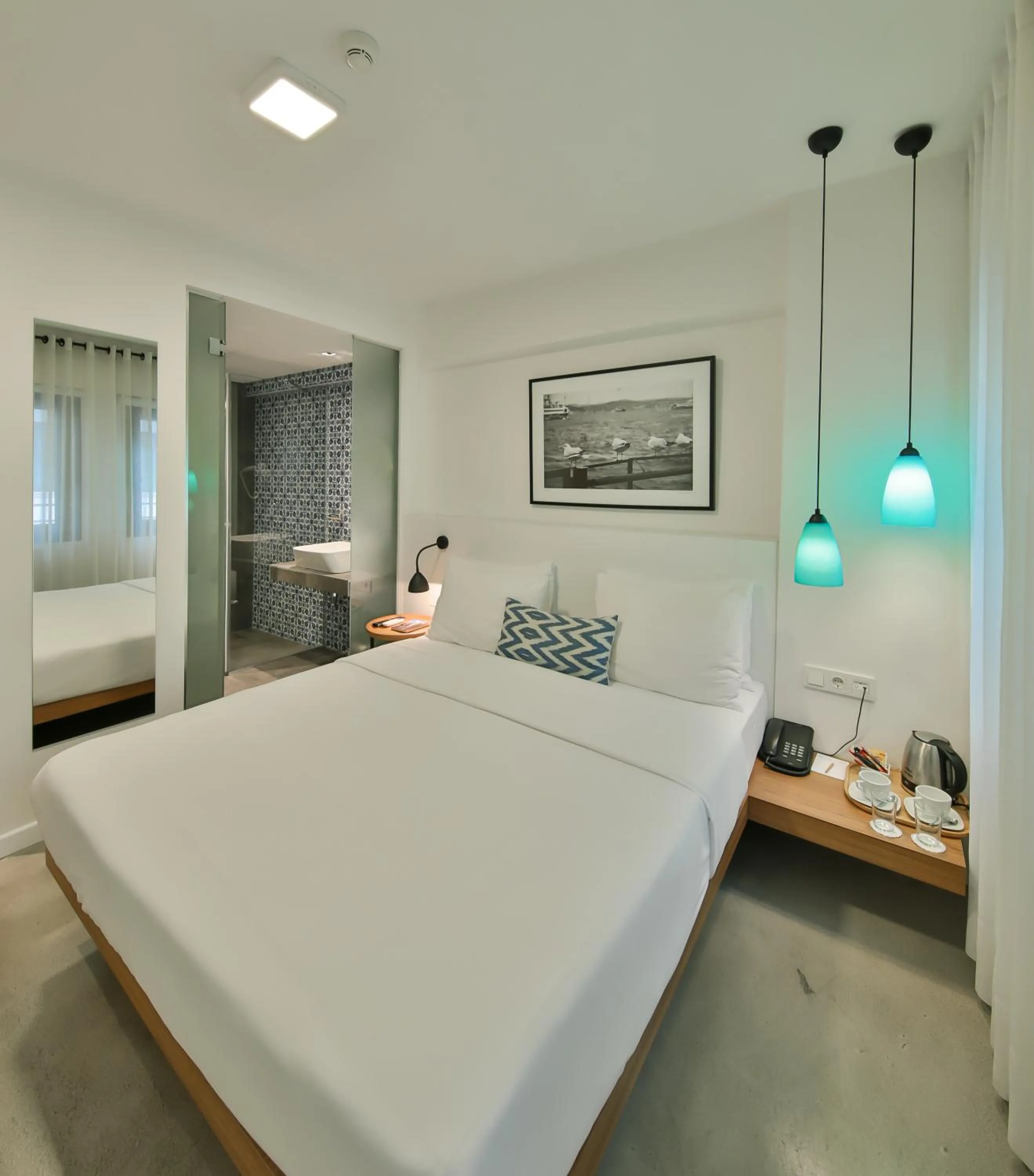 Bed in Alilass Hotel