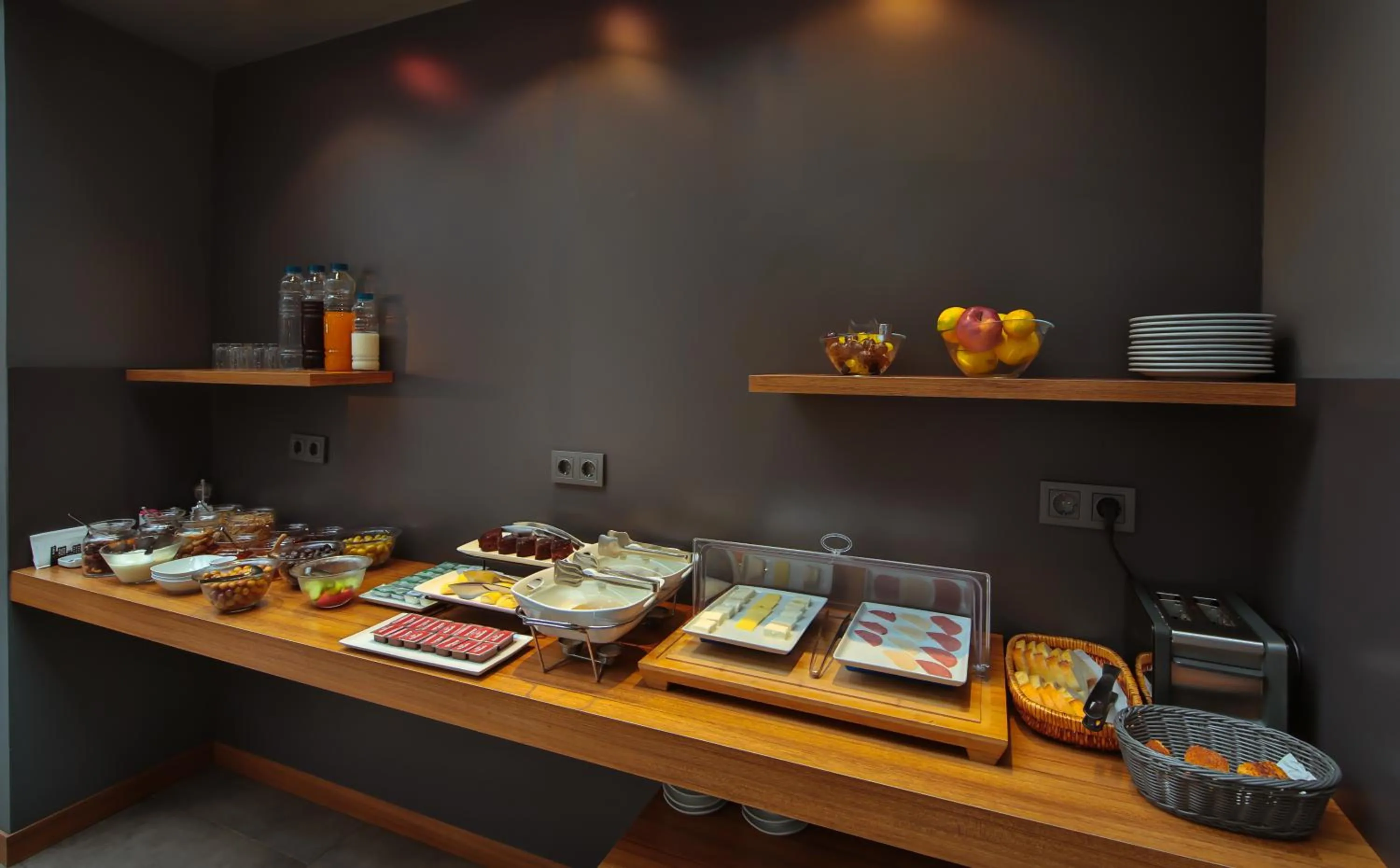 Buffet breakfast in Alilass Hotel