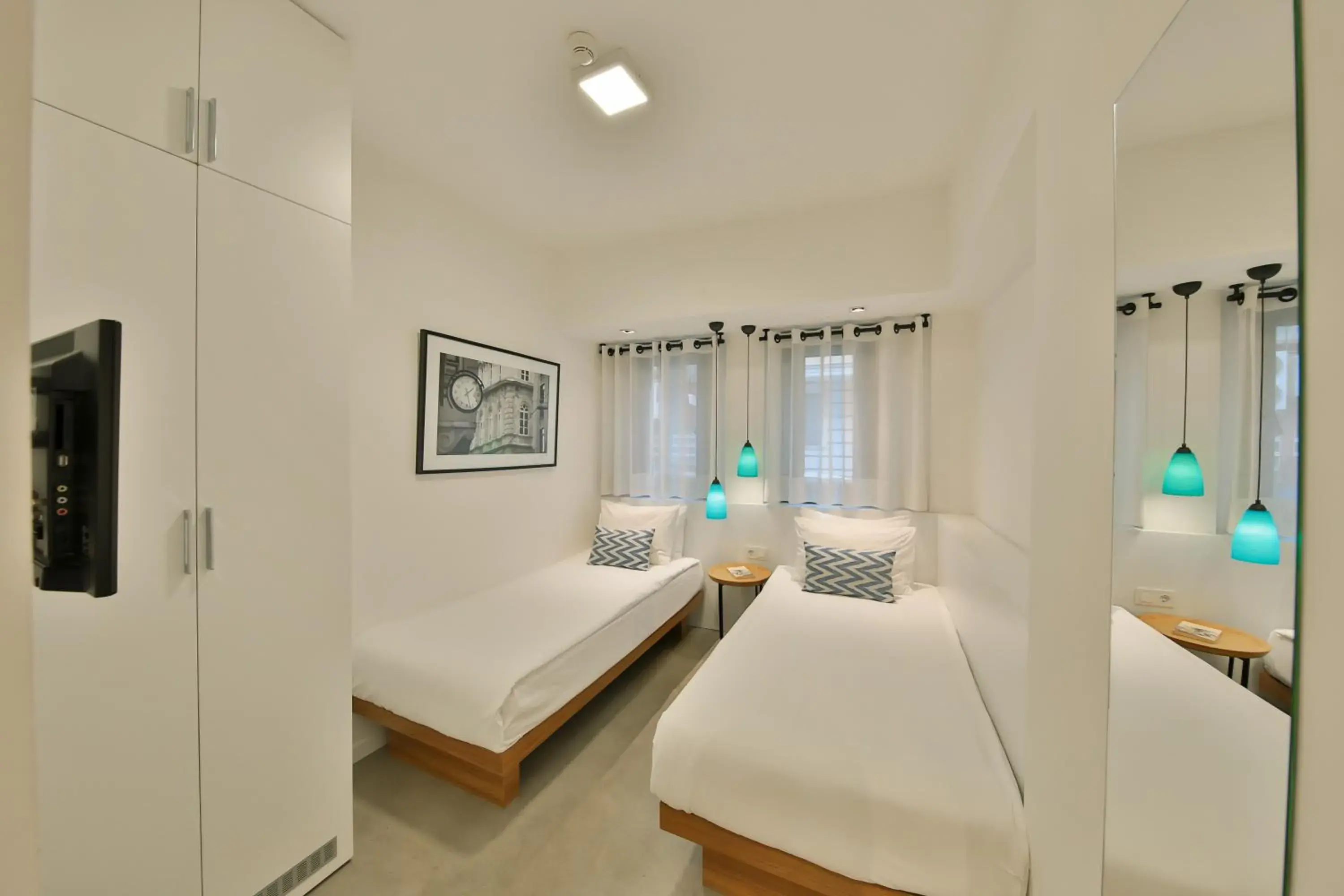 Standard Twin Room in Alilass Hotel Standard Twin Room in Alilass Hotel