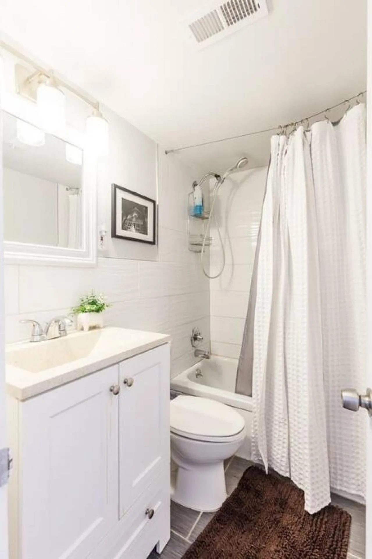 2 Large Apts w Parking - Downtown Over the Rhine