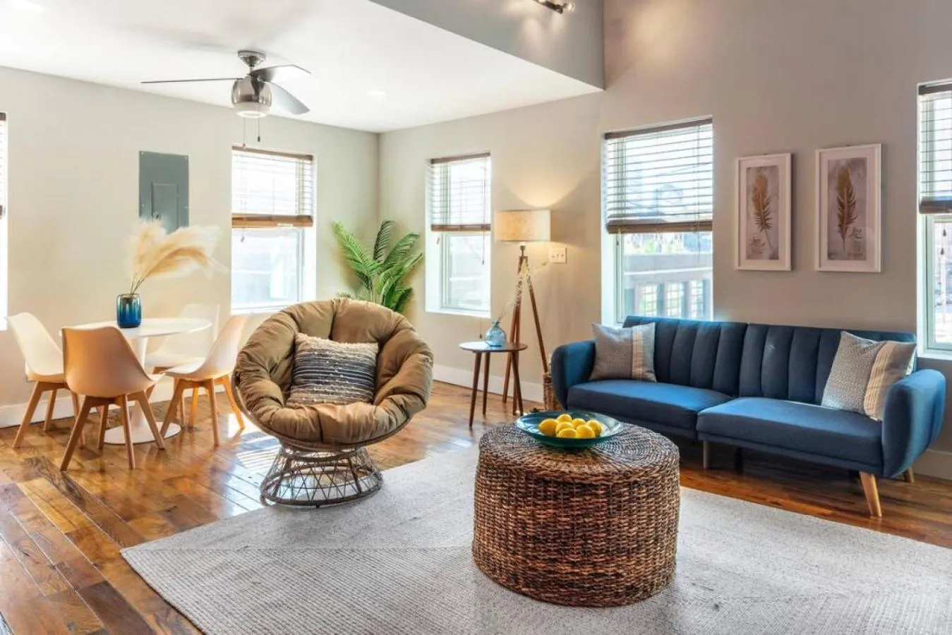 Broadway Suites - Stunning Downtown Condos