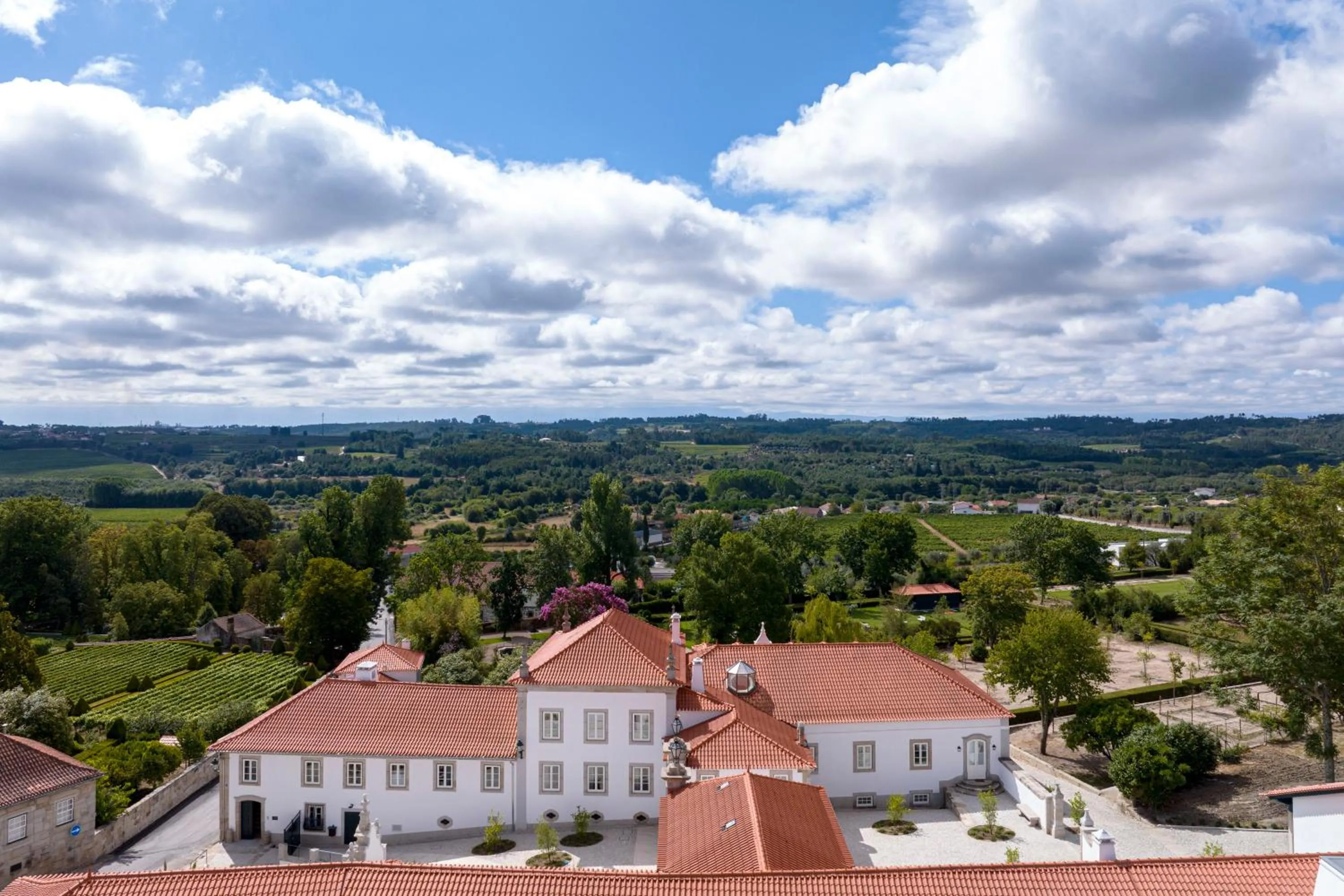 Property building in Valverde Santar Hotel & SPA - Relais & Châteaux