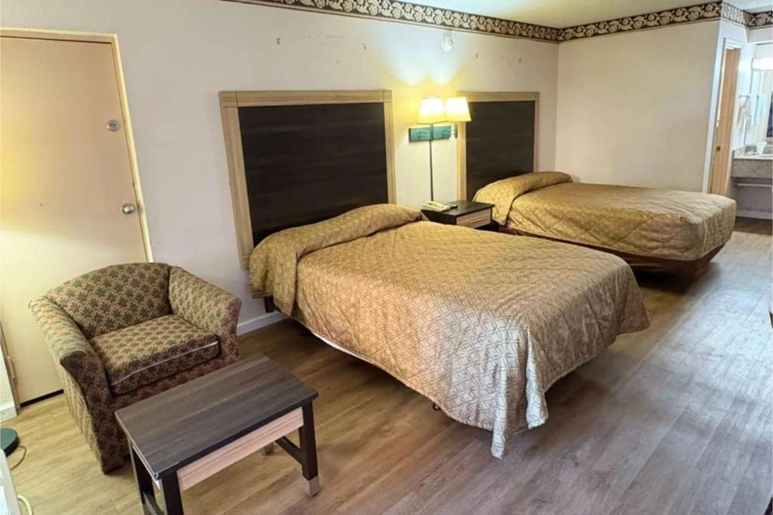 Bedroom, Bed in American Inn by Hotel O Selma US 80