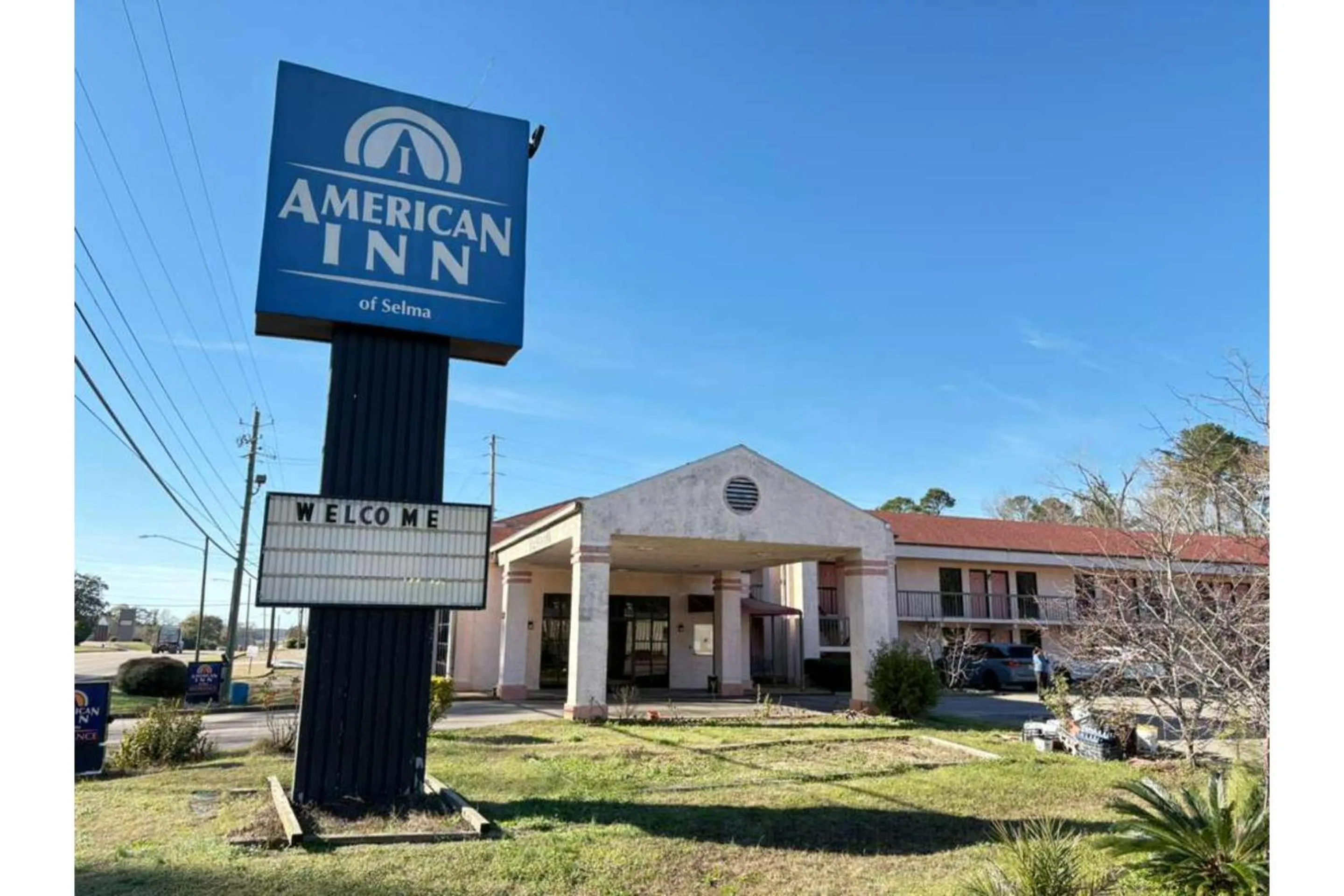 Facade/entrance in American Inn by Hotel O Selma US 80