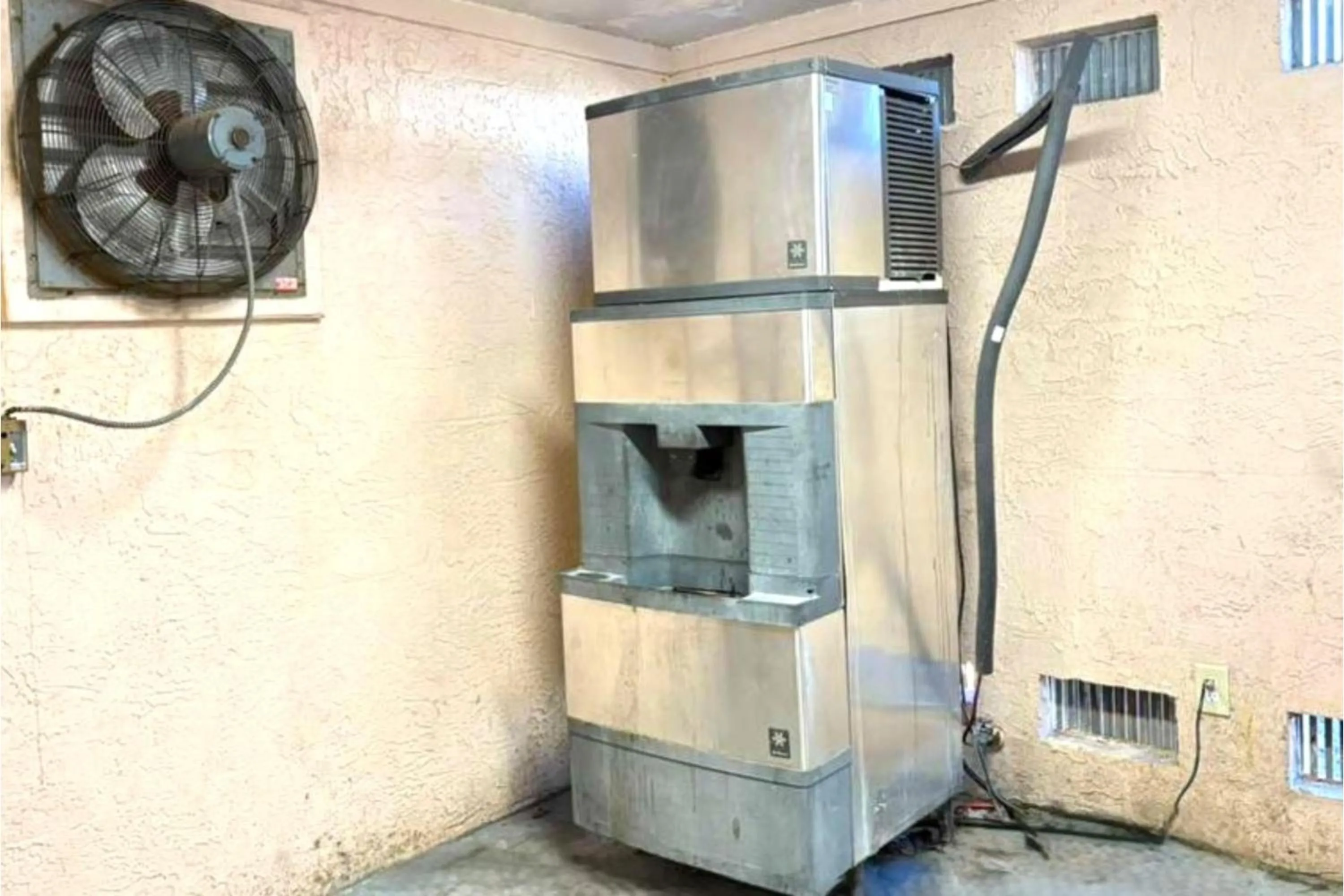 Area and facilities in American Inn by Hotel O Selma US 80