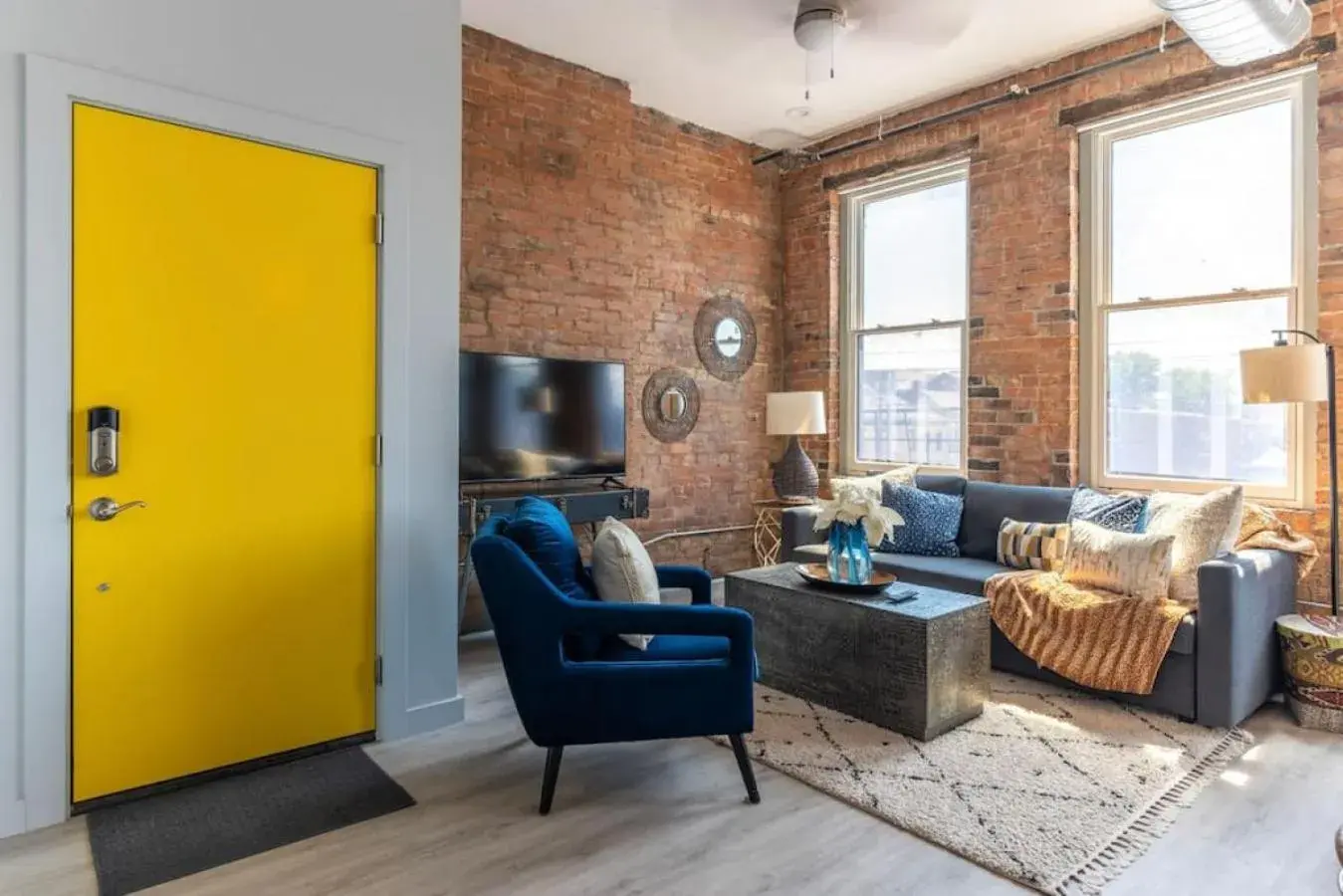 CHEETAH Venture out on your Cincinnati Safari CHEETAH Venture out on your Cincinnati Safari