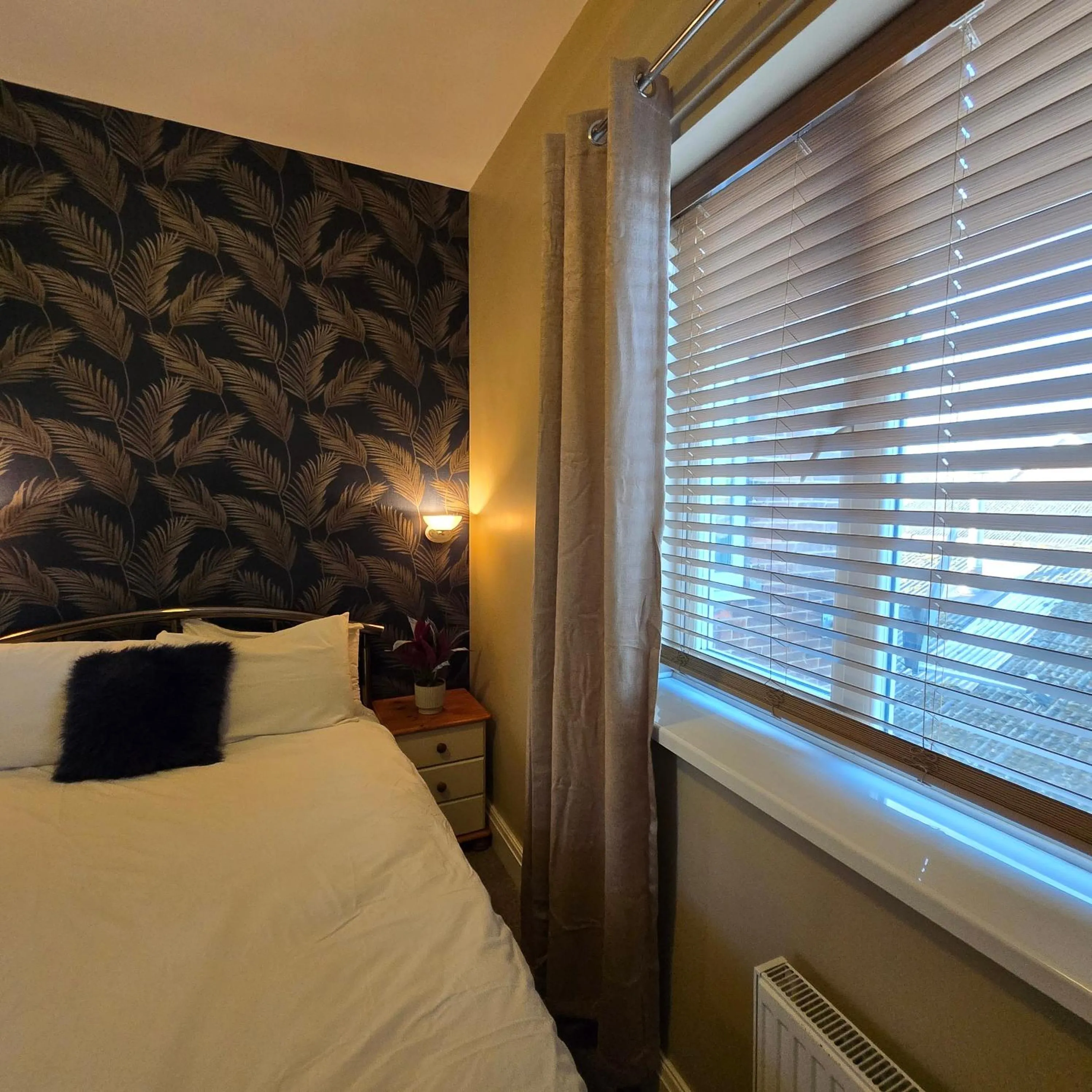 Bed in The Jolly Sailor